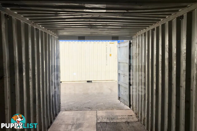 20' STANDARD HEIGHT SHIPPING CONTAINER - in Brisbane