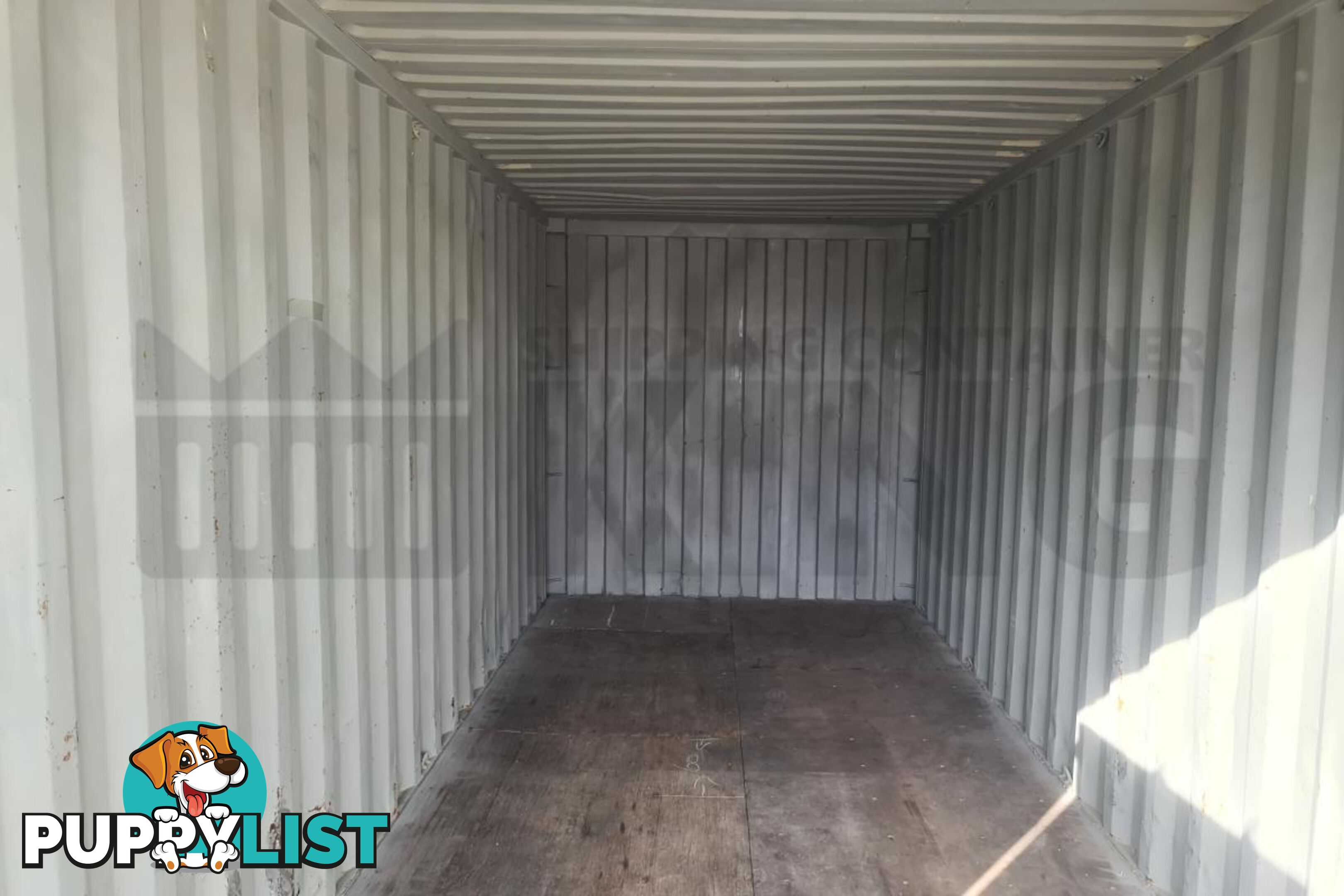 20' STANDARD HEIGHT SHIPPING CONTAINER - in Childers