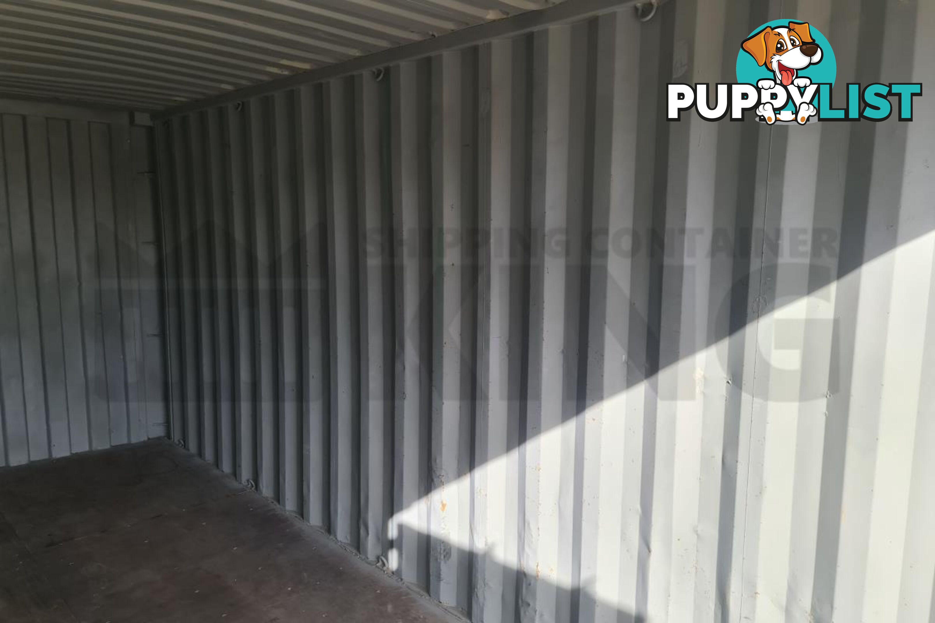 20' STANDARD HEIGHT SHIPPING CONTAINER - in Childers