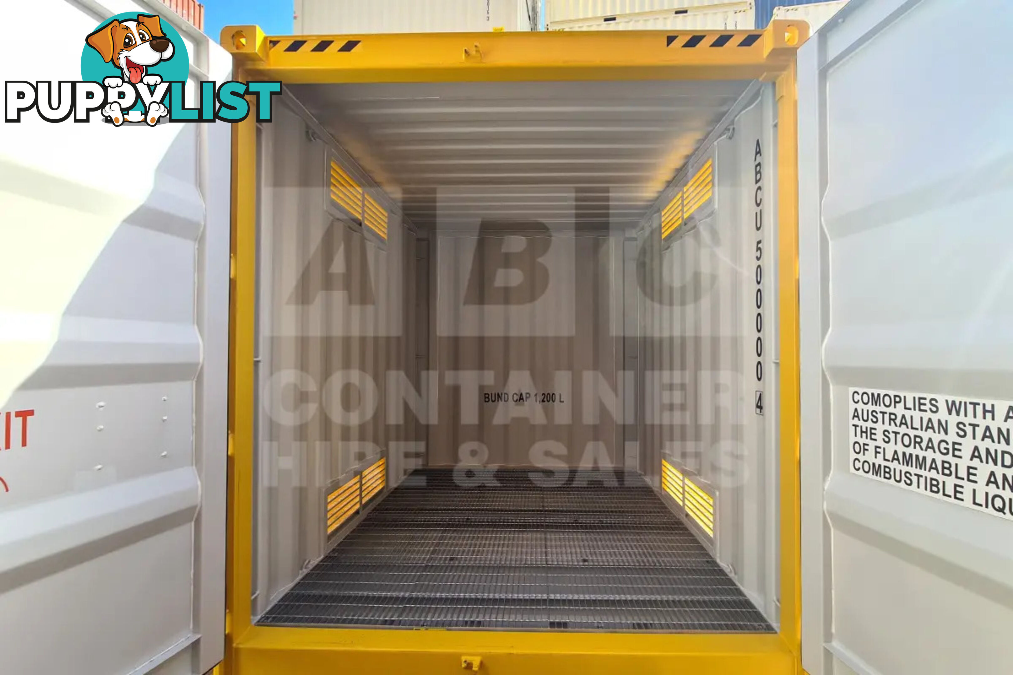 PAIR OF 10' HC DANGEROUS GOODS CONTAINERS (2 X 4 POST 10' DG'S)