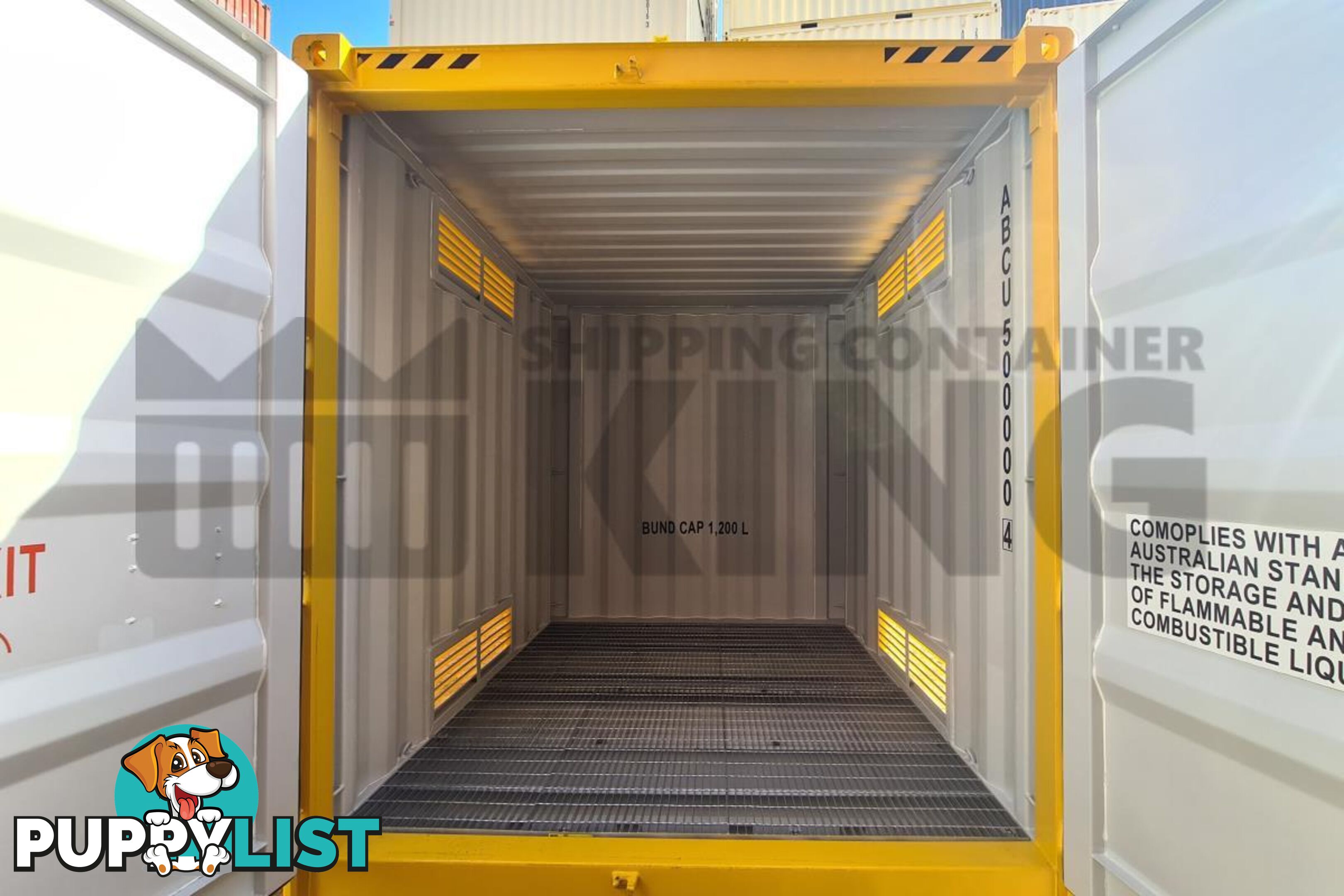 PAIR OF 10' HC DANGEROUS GOODS CONTAINERS (2 X 4 POST 10' DG'S)