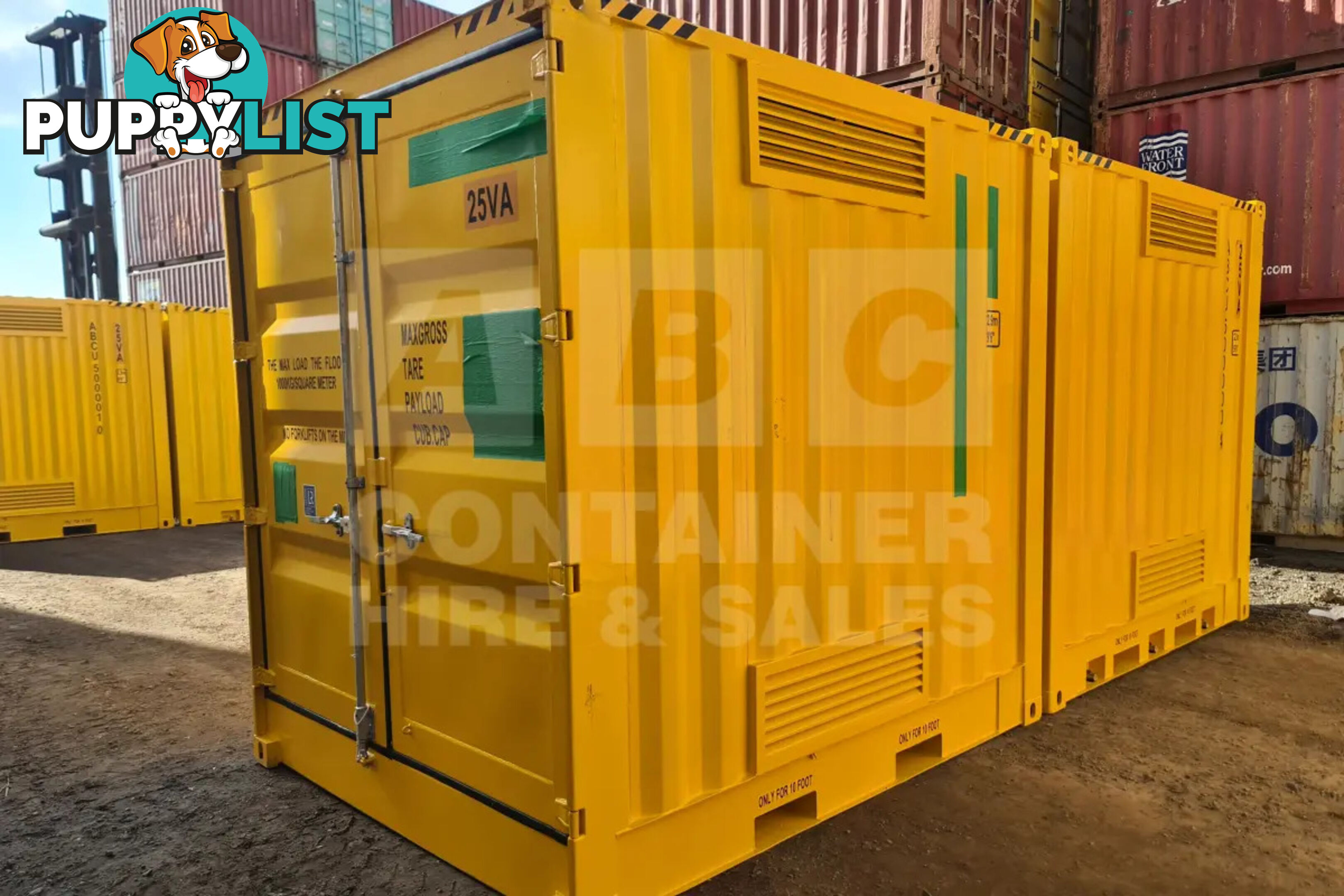 PAIR OF 10' HC DANGEROUS GOODS CONTAINERS (2 X 4 POST 10' DG'S)