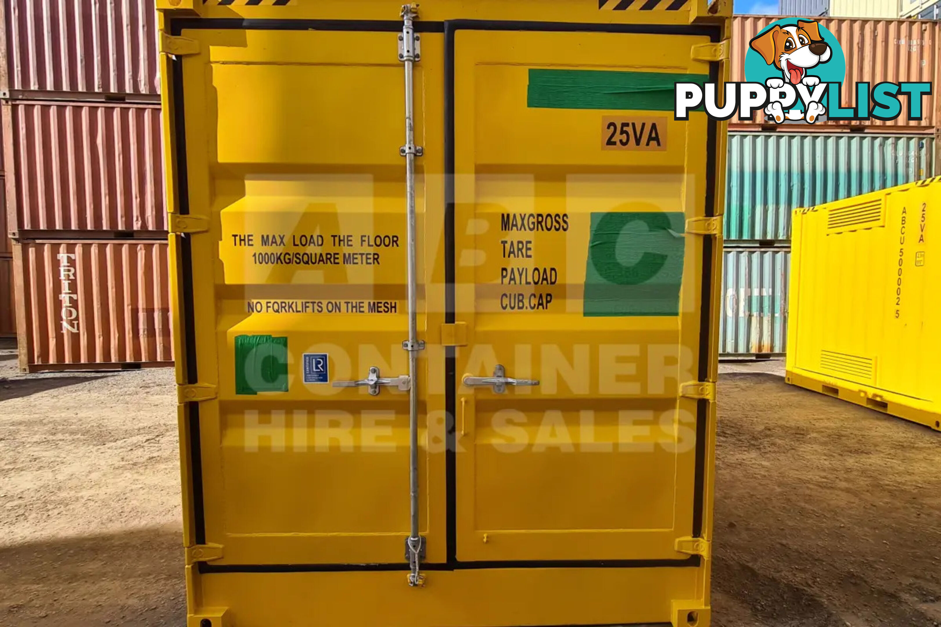 PAIR OF 10' HC DANGEROUS GOODS CONTAINERS (2 X 4 POST 10' DG'S)