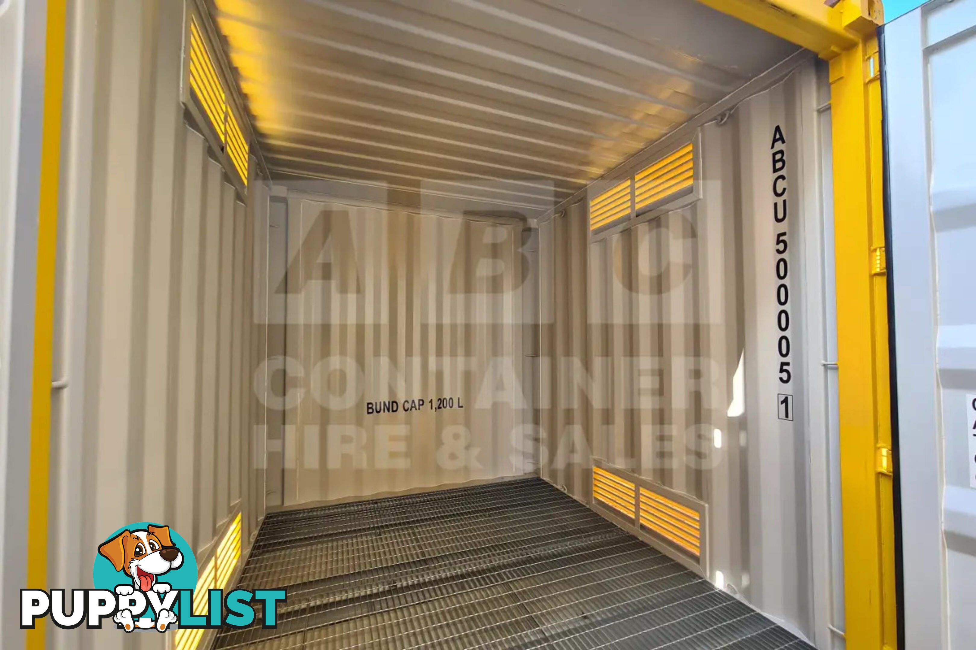 PAIR OF 10' HC DANGEROUS GOODS CONTAINERS (2 X 4 POST 10' DG'S)