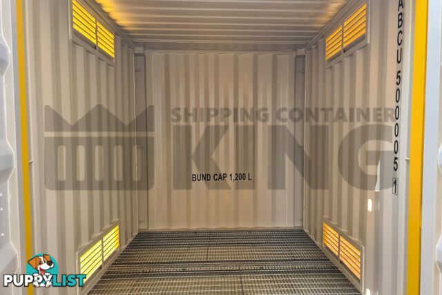 PAIR OF 10' HC DANGEROUS GOODS CONTAINERS (2 X 4 POST 10' DG'S)