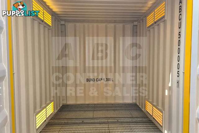 PAIR OF 10' HC DANGEROUS GOODS CONTAINERS (2 X 4 POST 10' DG'S)