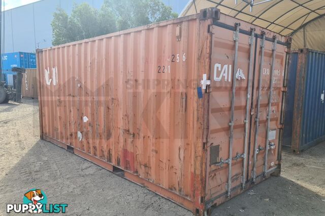 20' STANDARD HEIGHT SHIPPING CONTAINER - in Toowoomba