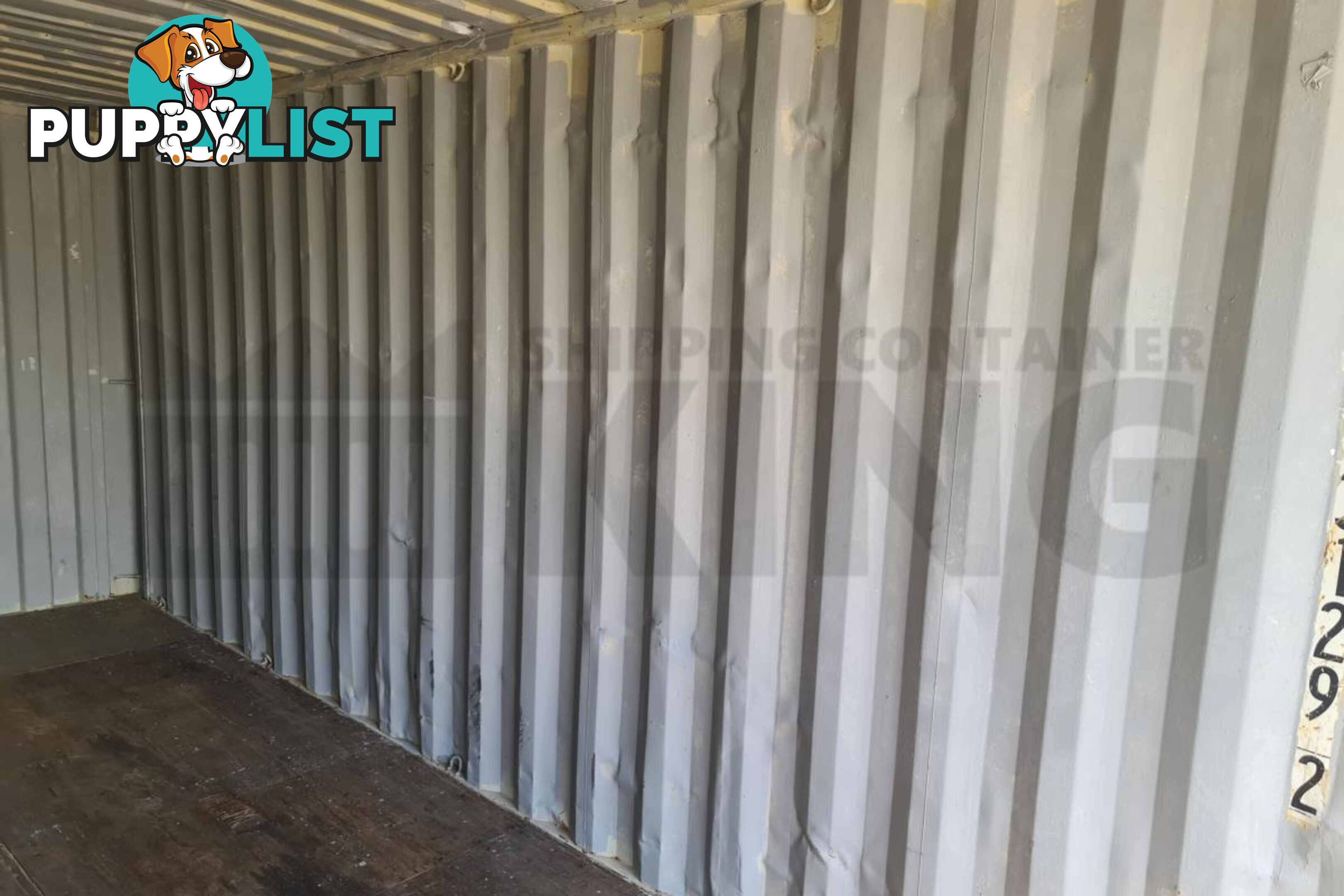 20' STANDARD HEIGHT SHIPPING CONTAINER - in Brisbane