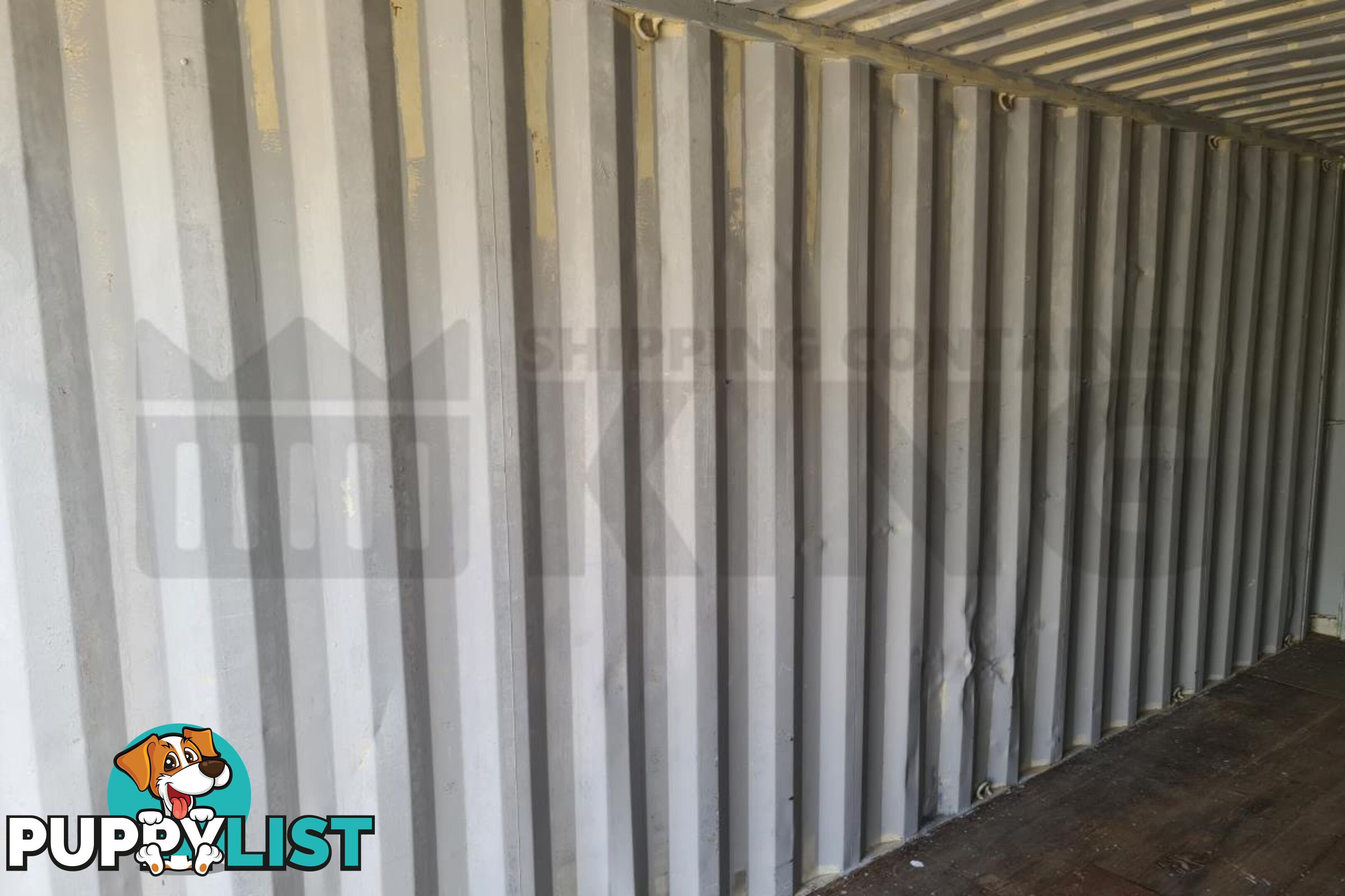 20' STANDARD HEIGHT SHIPPING CONTAINER - in Brisbane