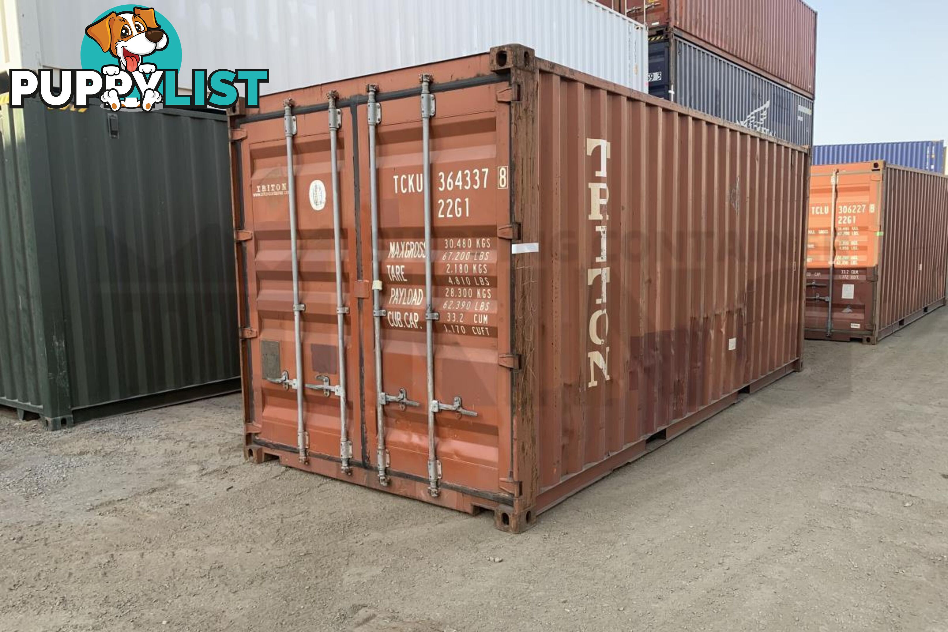 20' STANDARD HEIGHT SHIPPING CONTAINER - in Brisbane