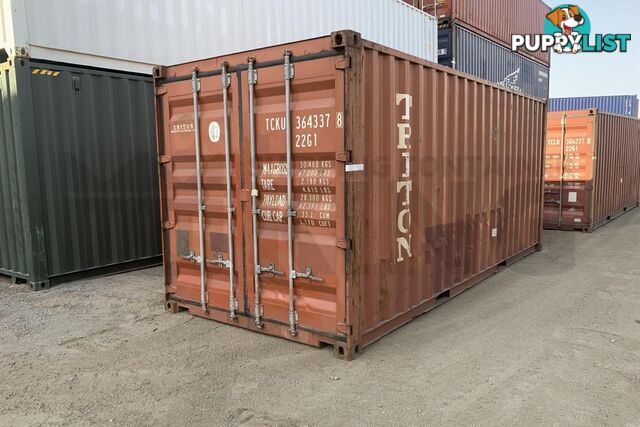 20' STANDARD HEIGHT SHIPPING CONTAINER - in Brisbane