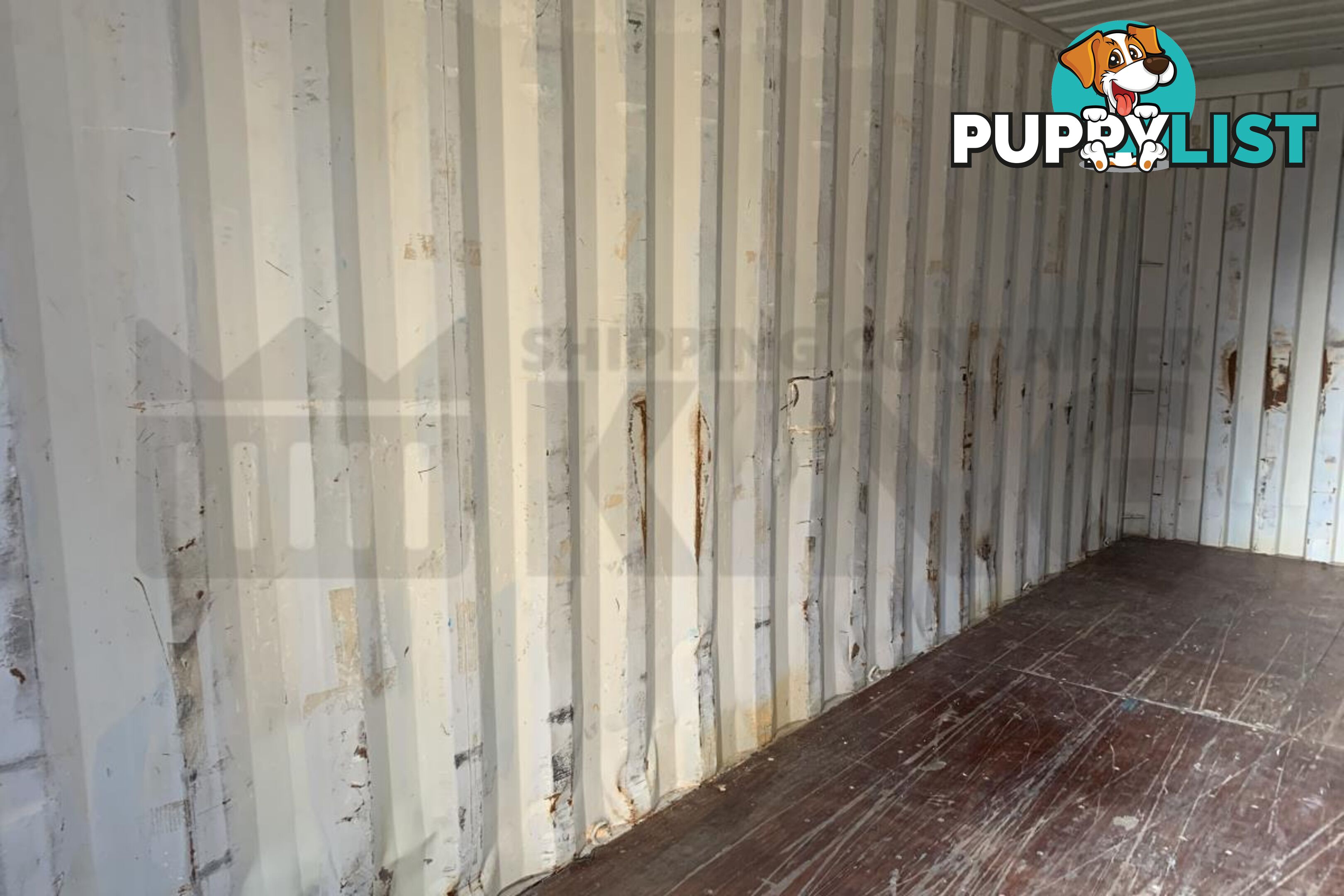 20' STANDARD HEIGHT SHIPPING CONTAINER - in Brisbane