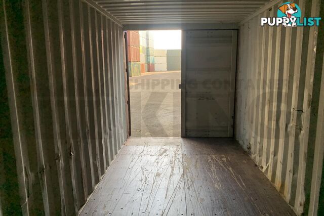 20' STANDARD HEIGHT SHIPPING CONTAINER - in Brisbane