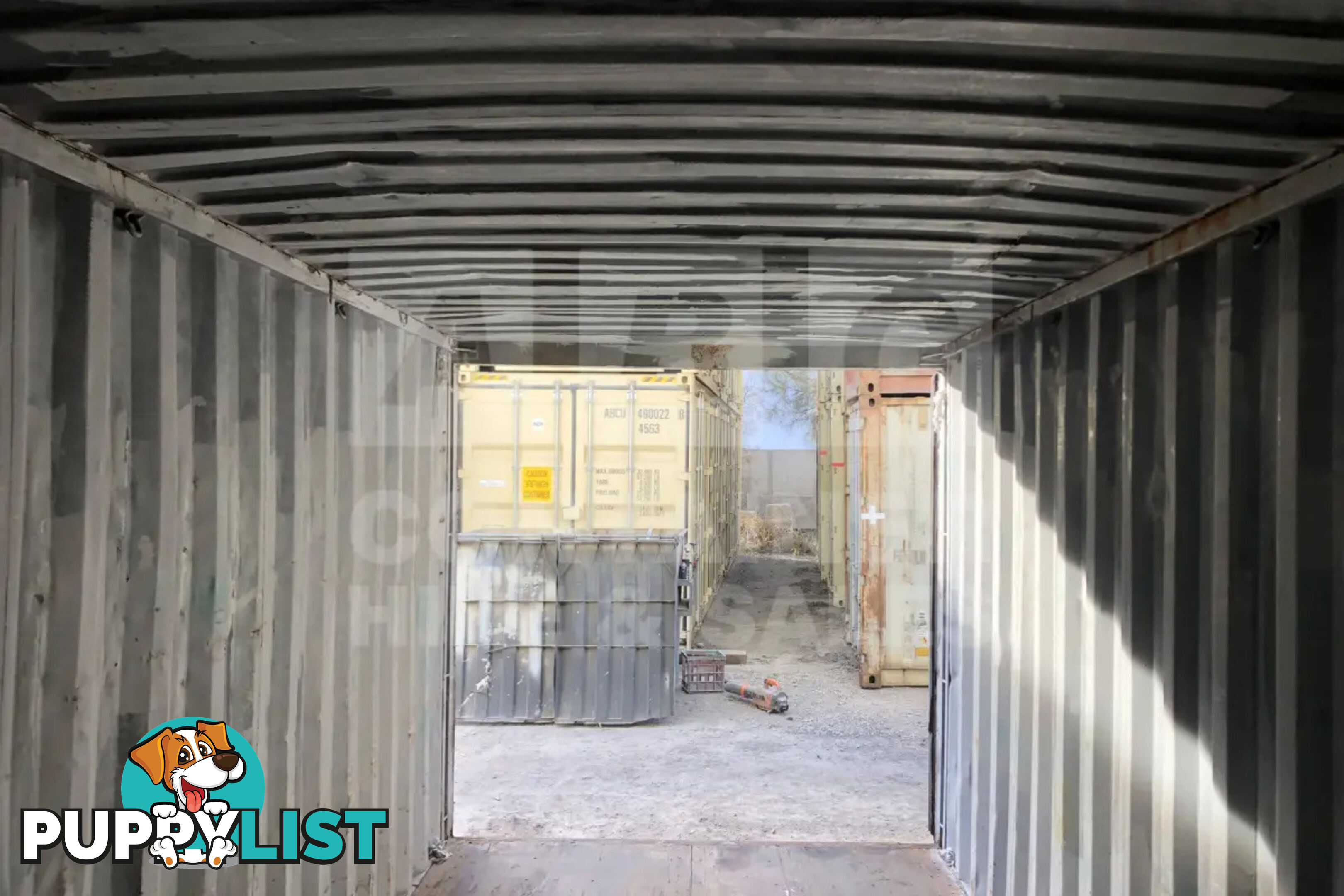 20' STANDARD HEIGHT SHIPPING CONTAINER - in Toowoomba