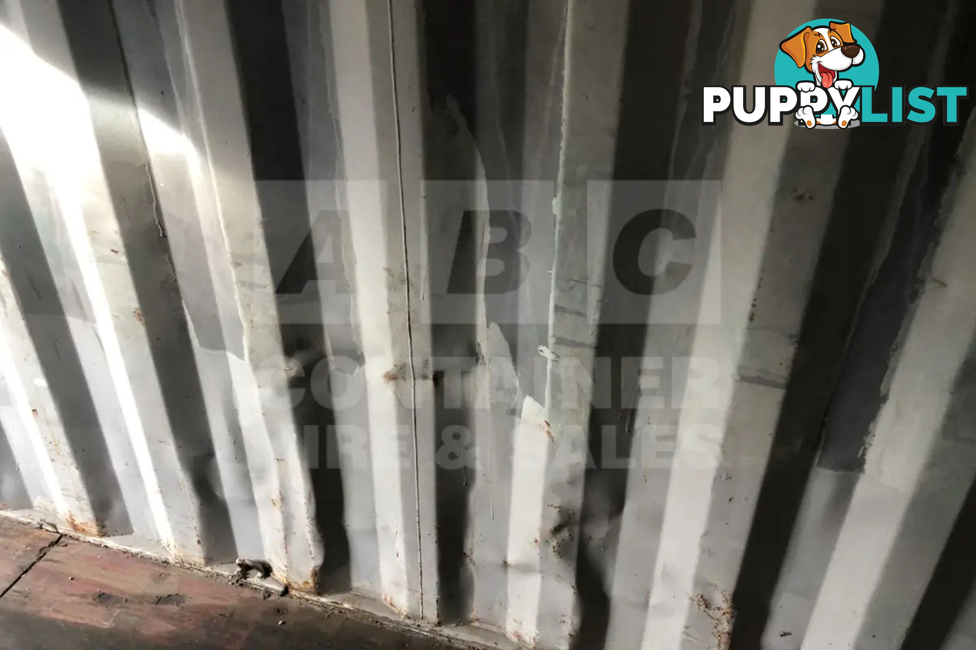 20' STANDARD HEIGHT SHIPPING CONTAINER - in Toowoomba