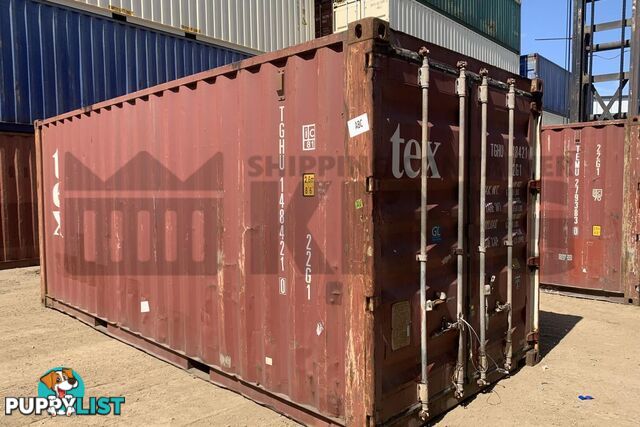 20' STANDARD HEIGHT SHIPPING CONTAINER - in Brisbane