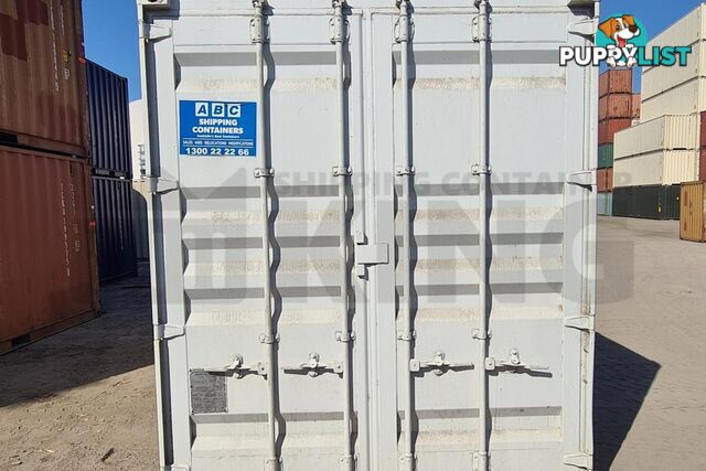 20' HIGH CUBE SHIPPING CONTAINER (WITH TIE RAILS) - in Brisbane