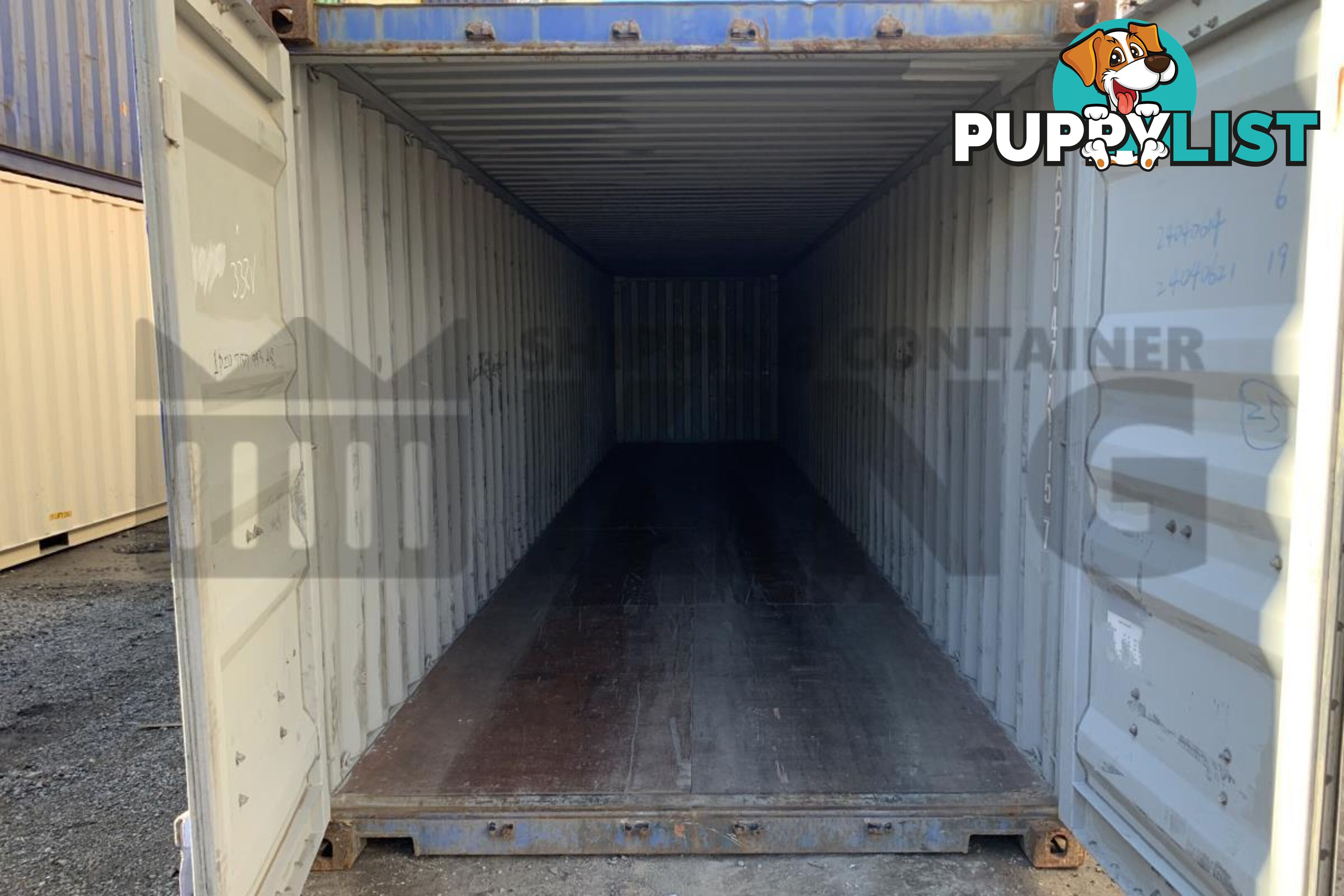 40' STANDARD HEIGHT SHIPPING CONTAINER