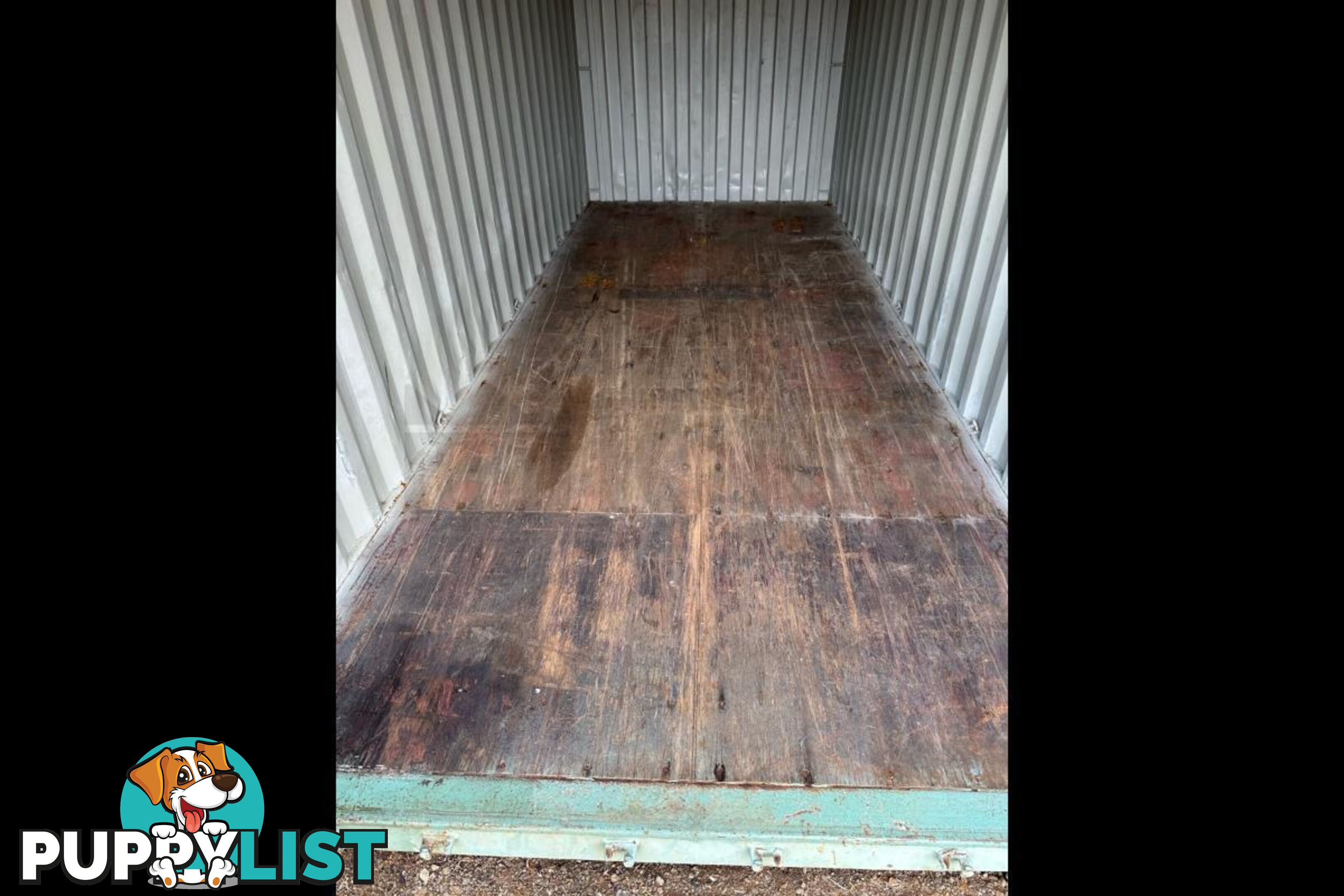 20' STANDARD HEIGHT SHIPPING CONTAINER - in Toowoomba