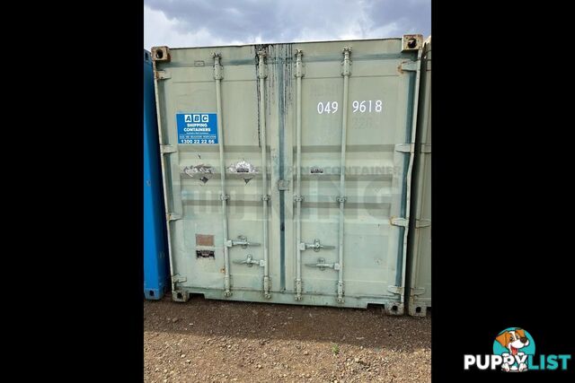 20' STANDARD HEIGHT SHIPPING CONTAINER - in Toowoomba