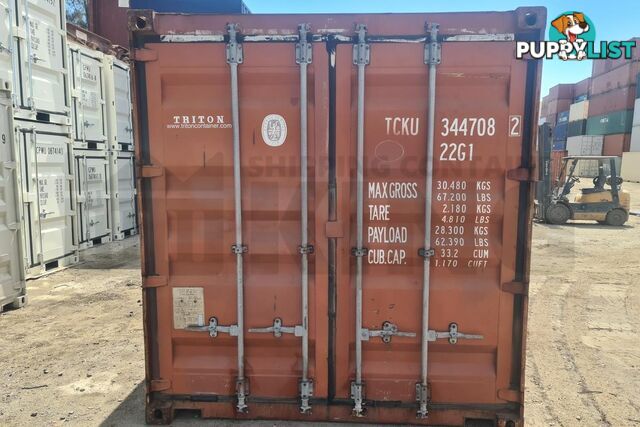 20' STANDARD HEIGHT SHIPPING CONTAINER - in Brisbane