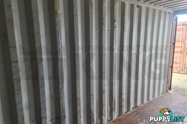 20' STANDARD HEIGHT SHIPPING CONTAINER - in Brisbane