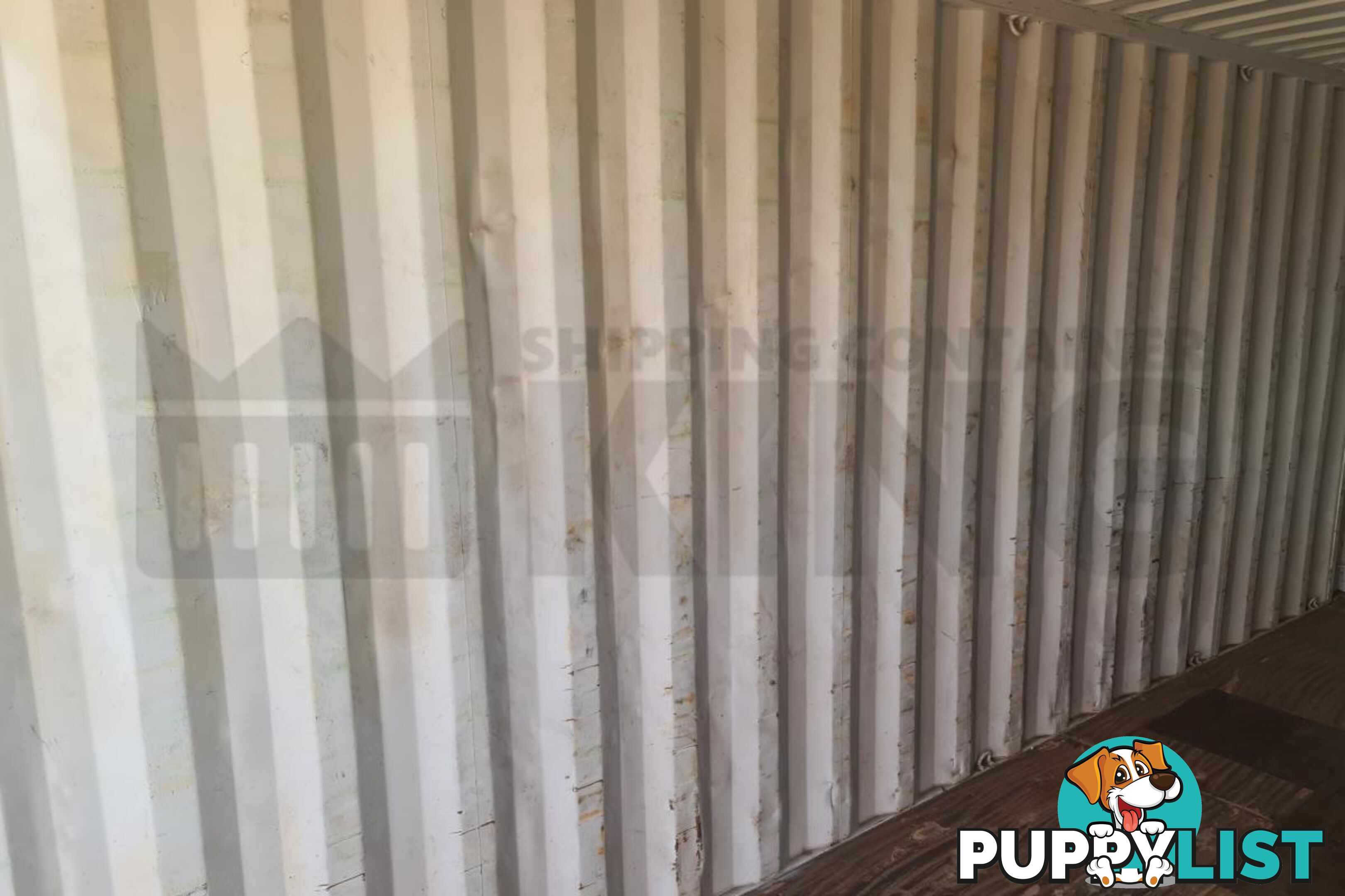 20' STANDARD HEIGHT SHIPPING CONTAINER - in Brisbane