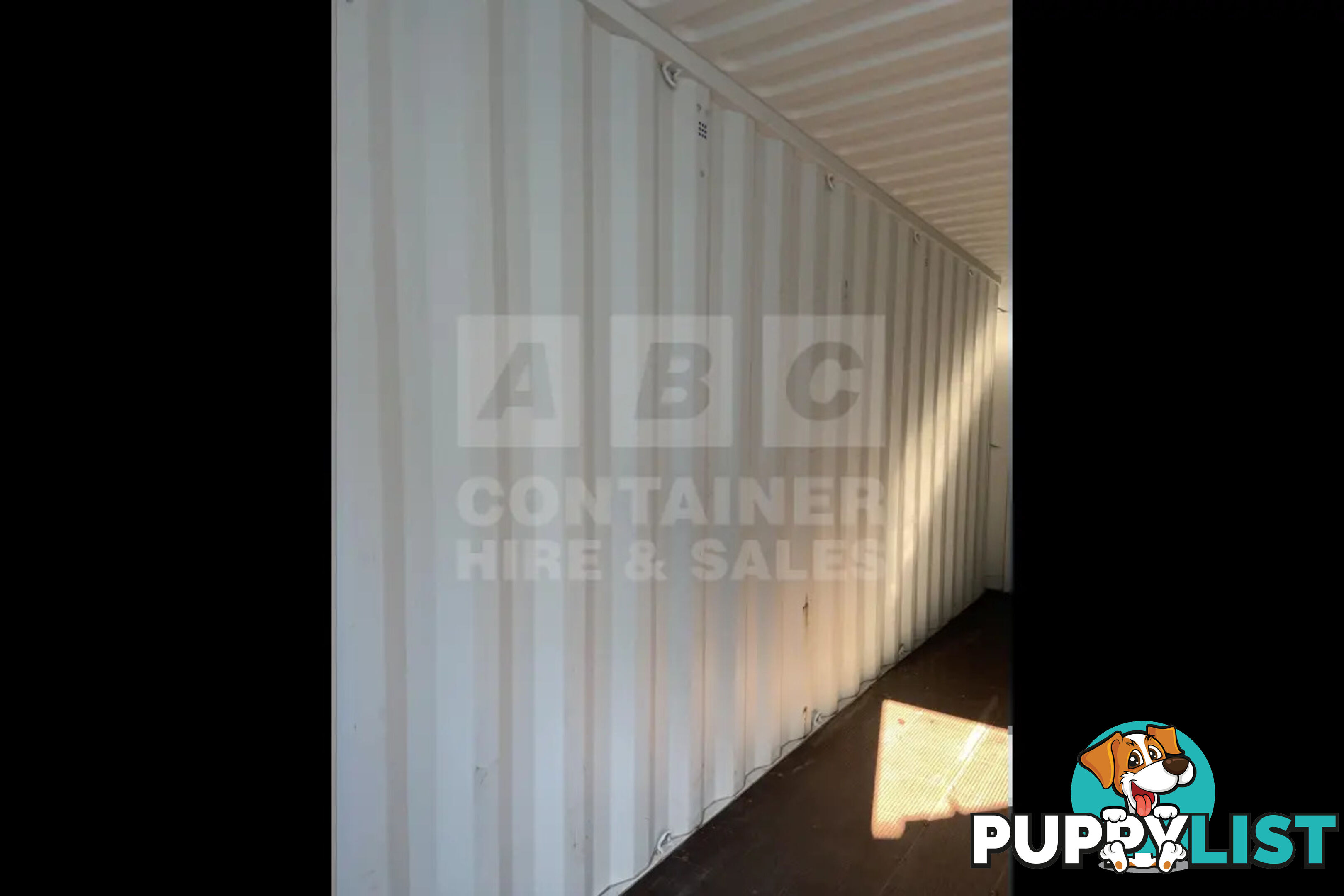 20' STANDARD HEIGHT SHIPPING CONTAINER - in Toowoomba