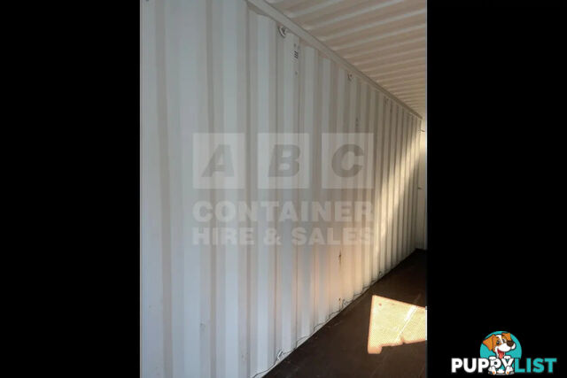 20' STANDARD HEIGHT SHIPPING CONTAINER - in Toowoomba