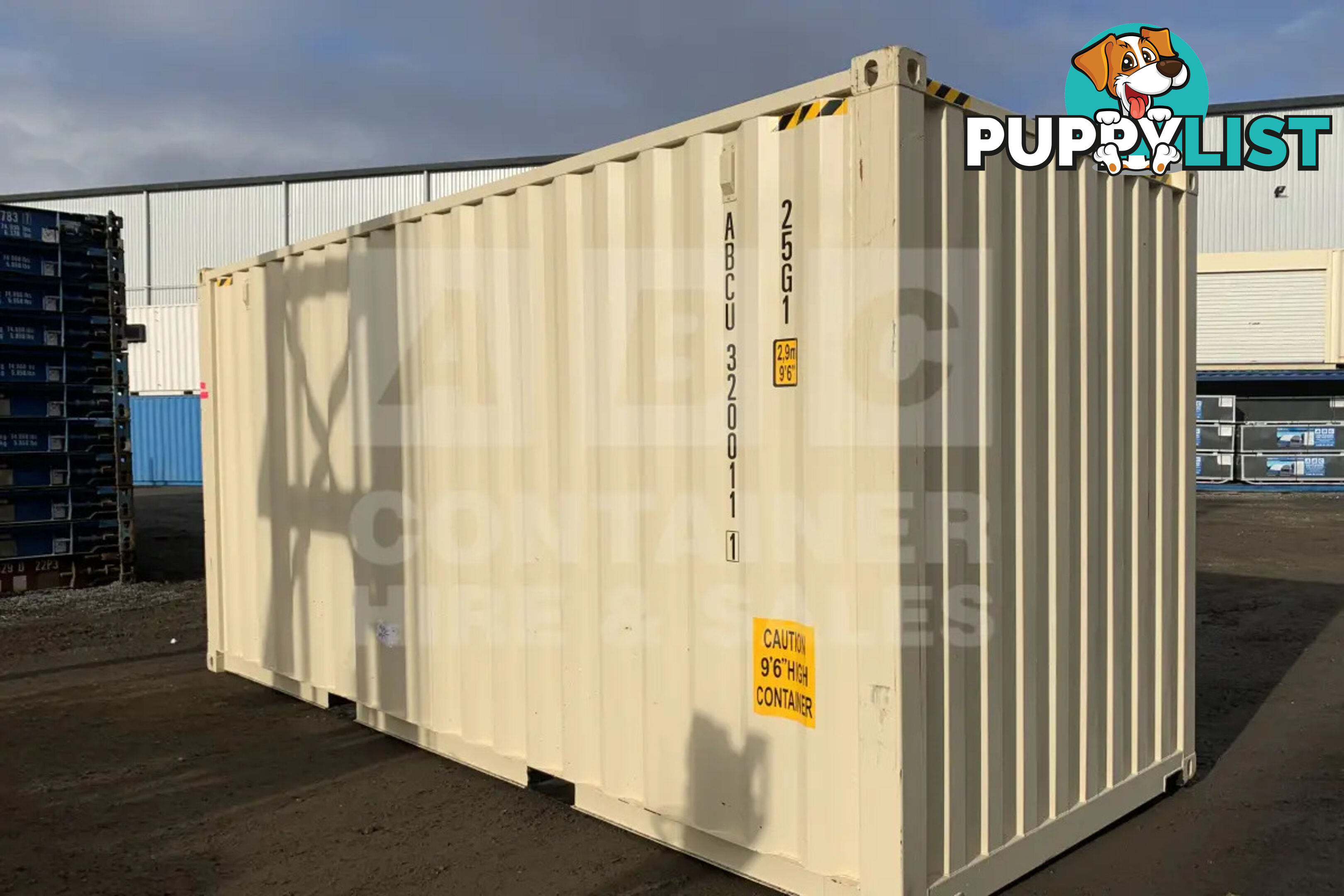 20' HIGH CUBE SHIPPING CONTAINER (WITH TIE RAILS)