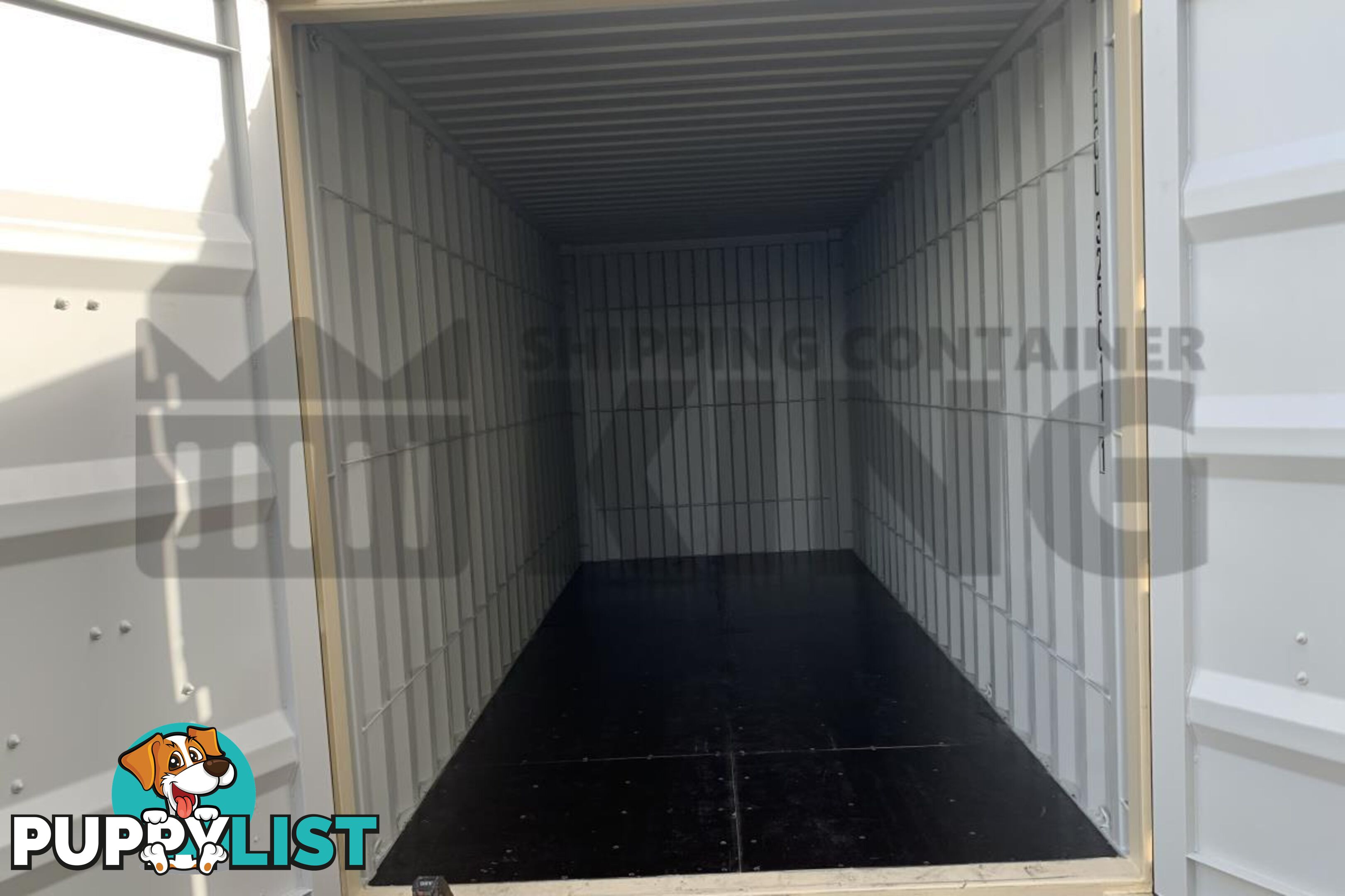 20' HIGH CUBE SHIPPING CONTAINER (WITH TIE RAILS)