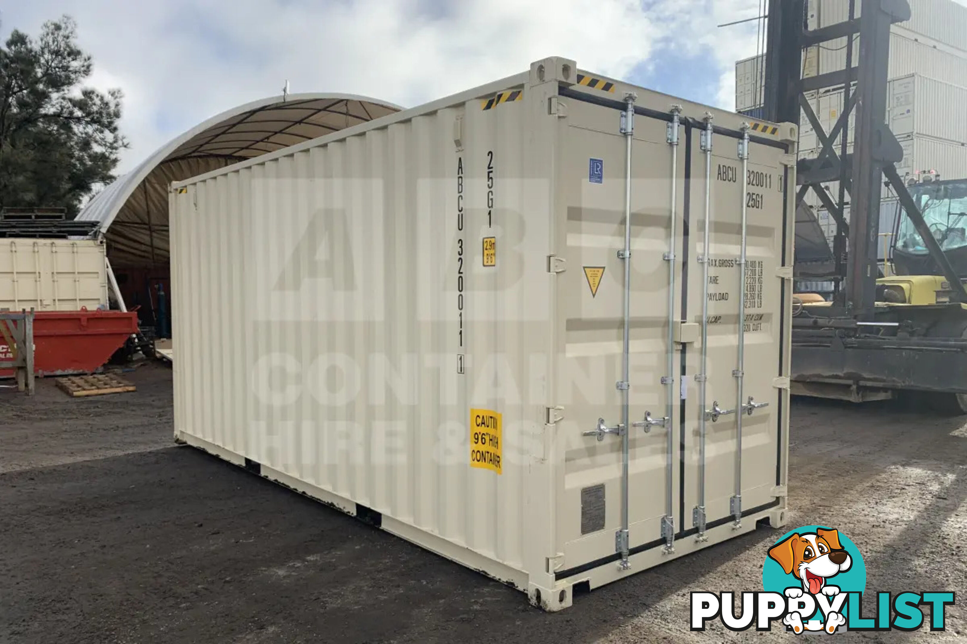 20' HIGH CUBE SHIPPING CONTAINER (WITH TIE RAILS)