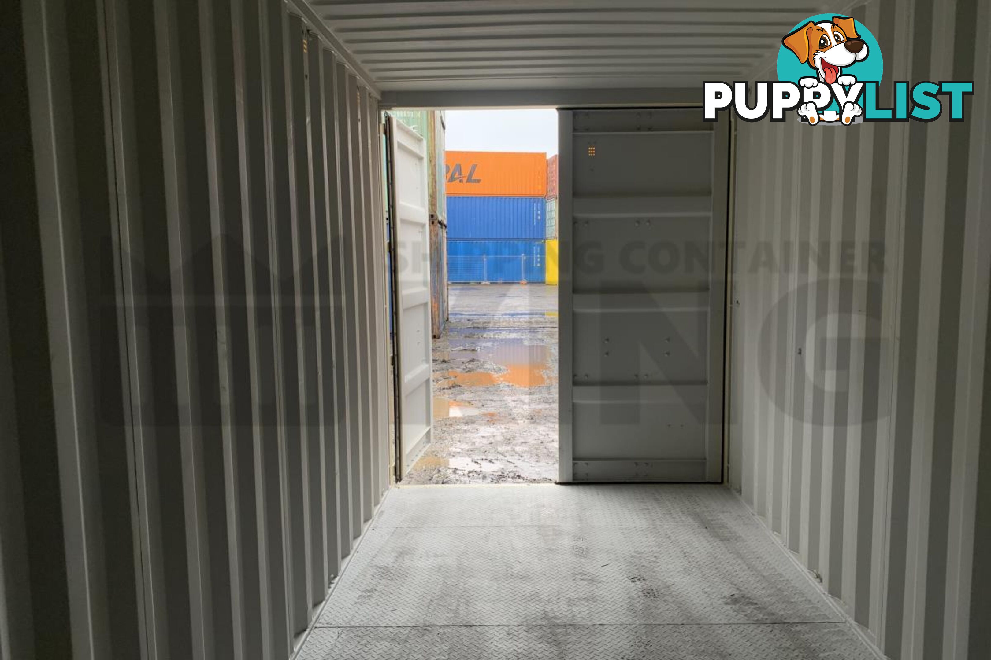 20' HIGH CUBE SHIPPING CONTAINER (STEEL FLOOR) - in Brisbane