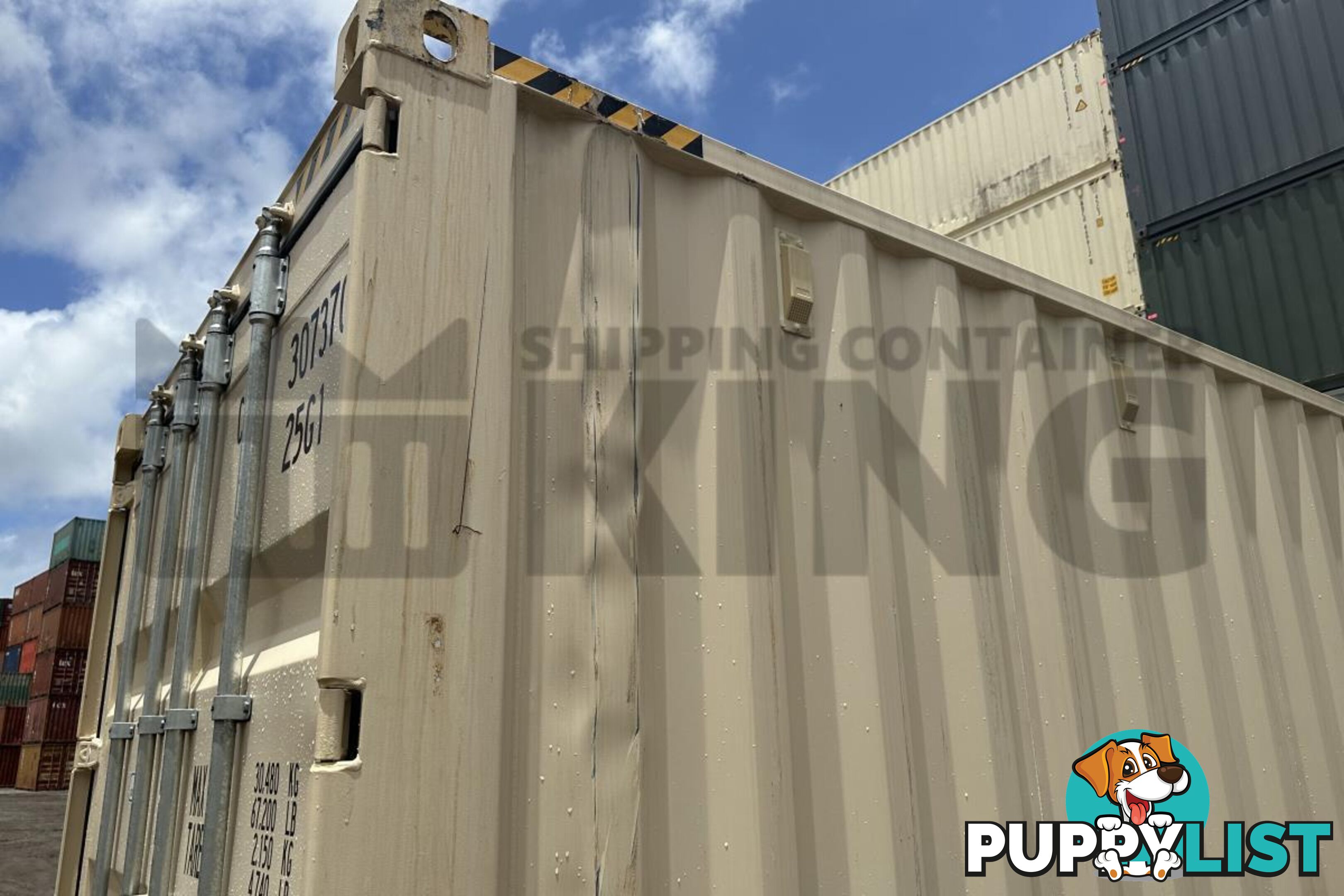 20' HIGH CUBE SHIPPING CONTAINER - in Brisbane