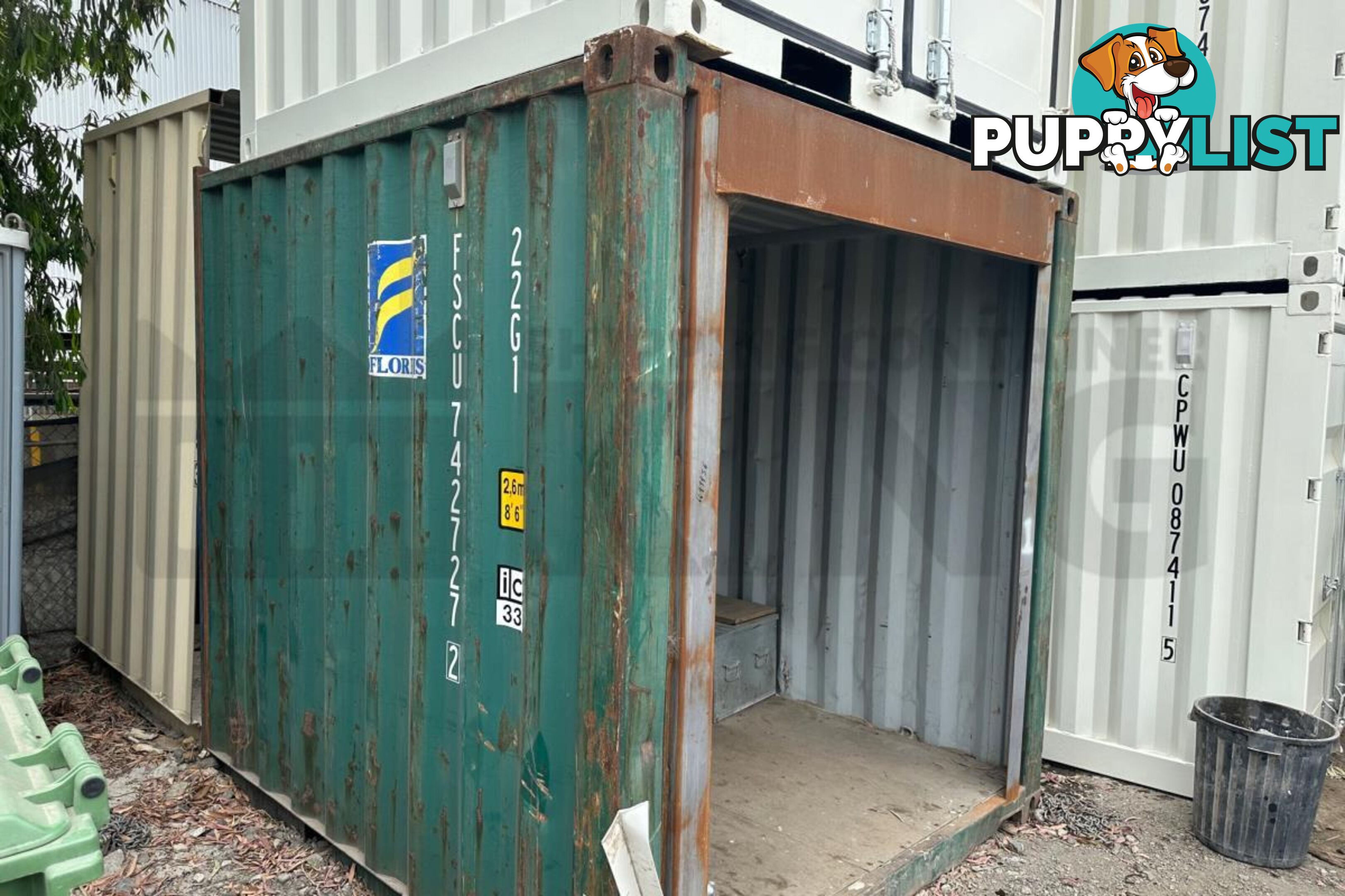 10' STANDARD HEIGHT SHIPPING CONTAINER (ROLLER DOOR END) - in Brisbane