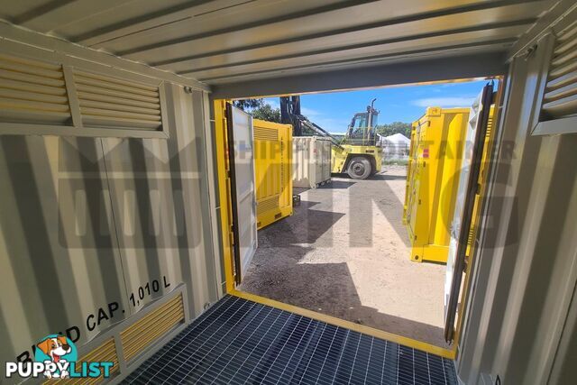 8' DANGEROUS GOODS SHIPPING CONTAINER (4 CORNER POST) - in Brisbane