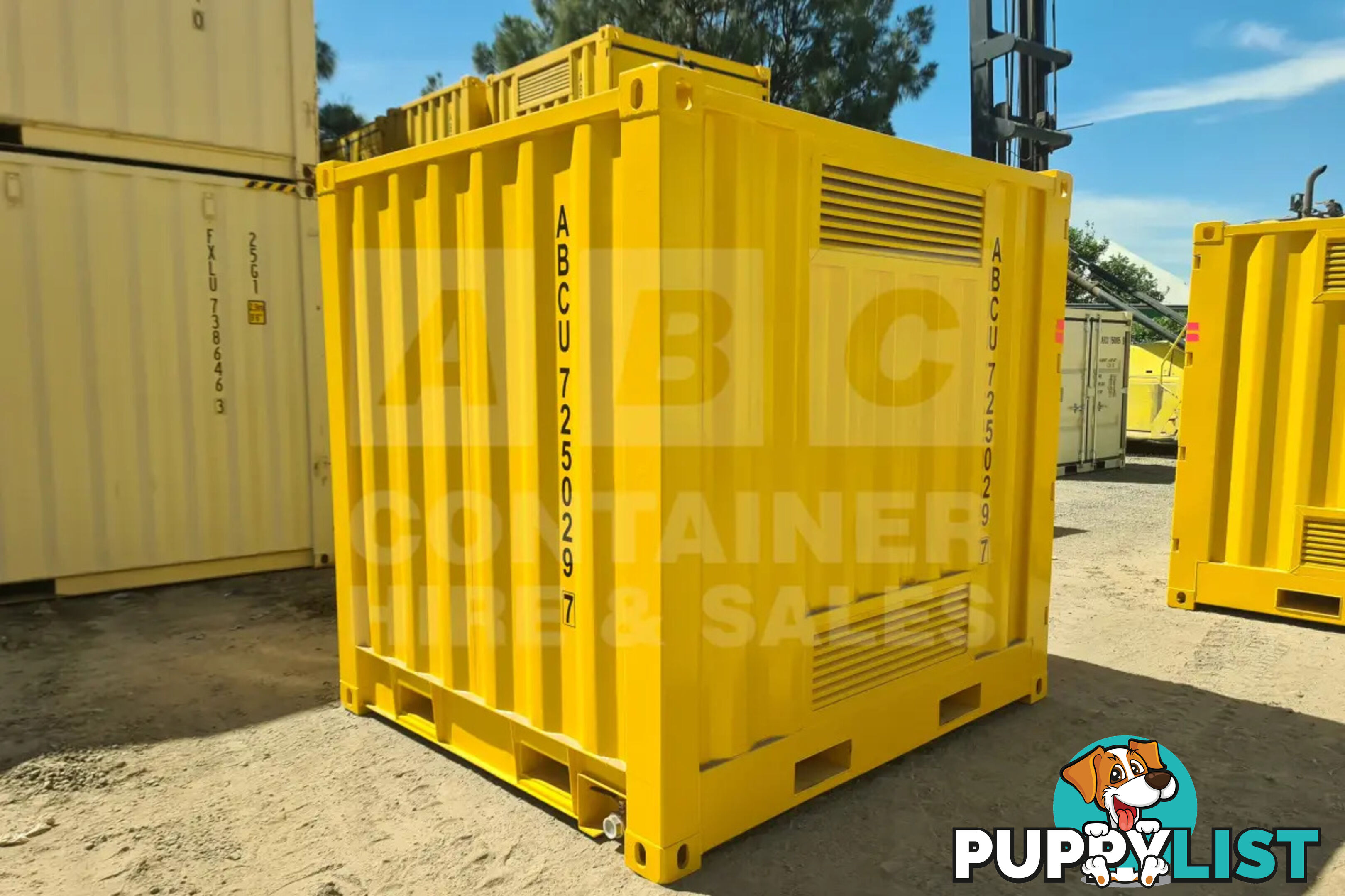 8' DANGEROUS GOODS SHIPPING CONTAINER (4 CORNER POST)