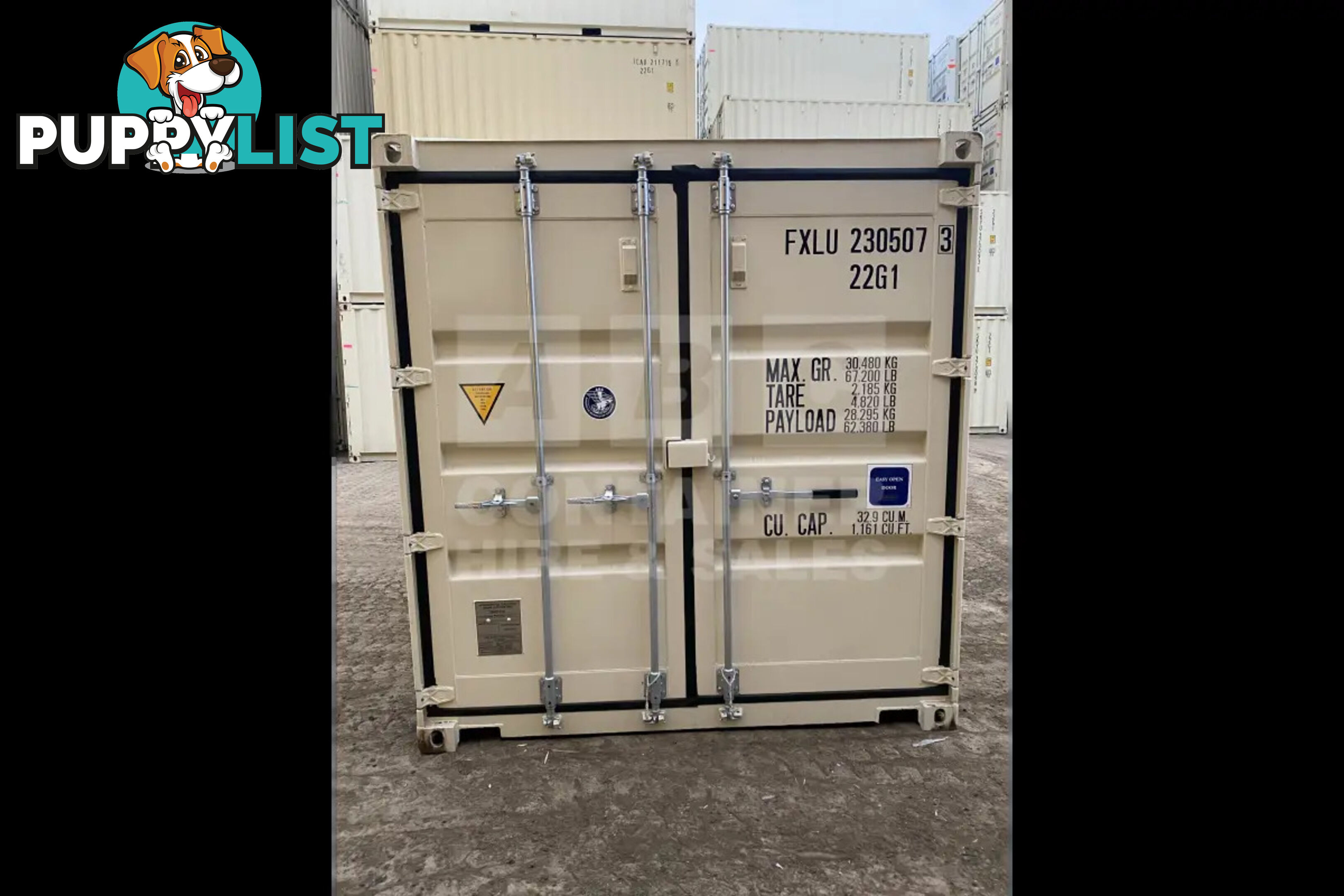 20' STANDARD HEIGHT SHIPPING CONTAINER (TRI DOOR) - in Brisbane