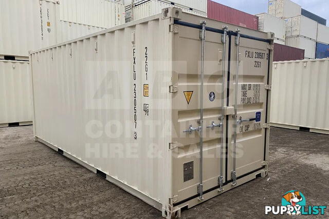 20' STANDARD HEIGHT SHIPPING CONTAINER (TRI DOOR) - in Brisbane