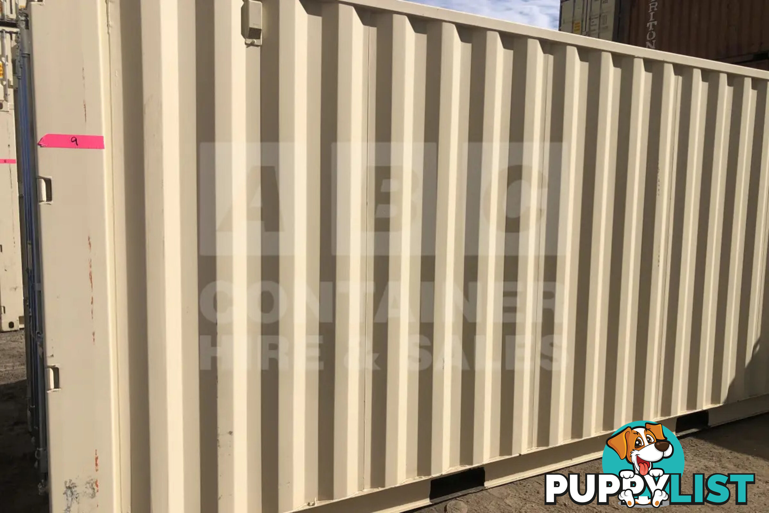 20' STANDARD HEIGHT SHIPPING CONTAINER (STEEL FLOOR)
