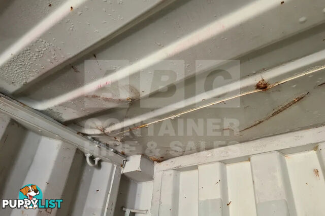 20' STANDARD HEIGHT SHIPPING CONTAINER - in Brisbane