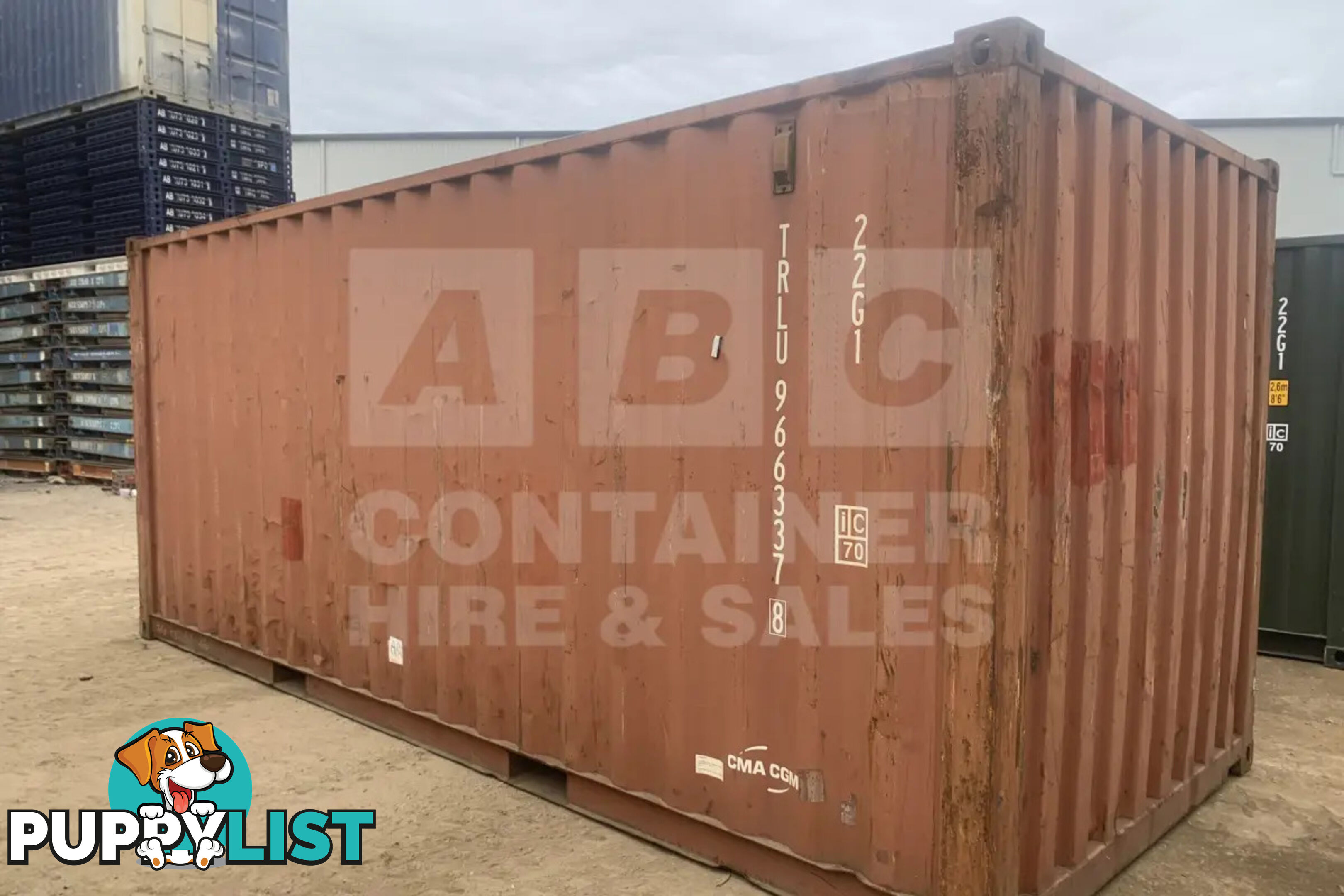 20' STANDARD HEIGHT SHIPPING CONTAINER - in Toowoomba