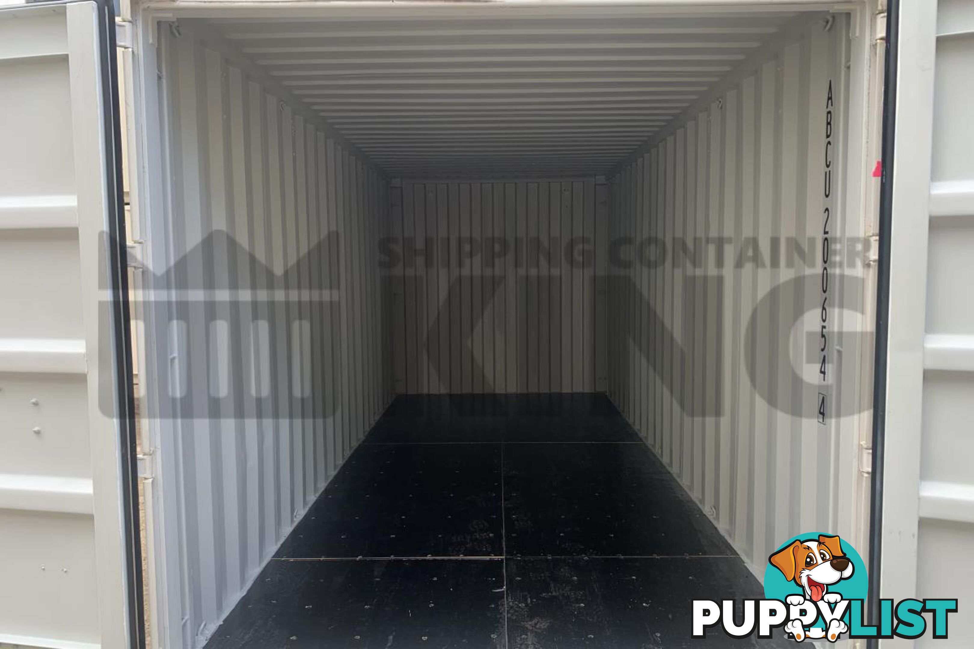 20' STANDARD HEIGHT SHIPPING CONTAINER - in Cairns