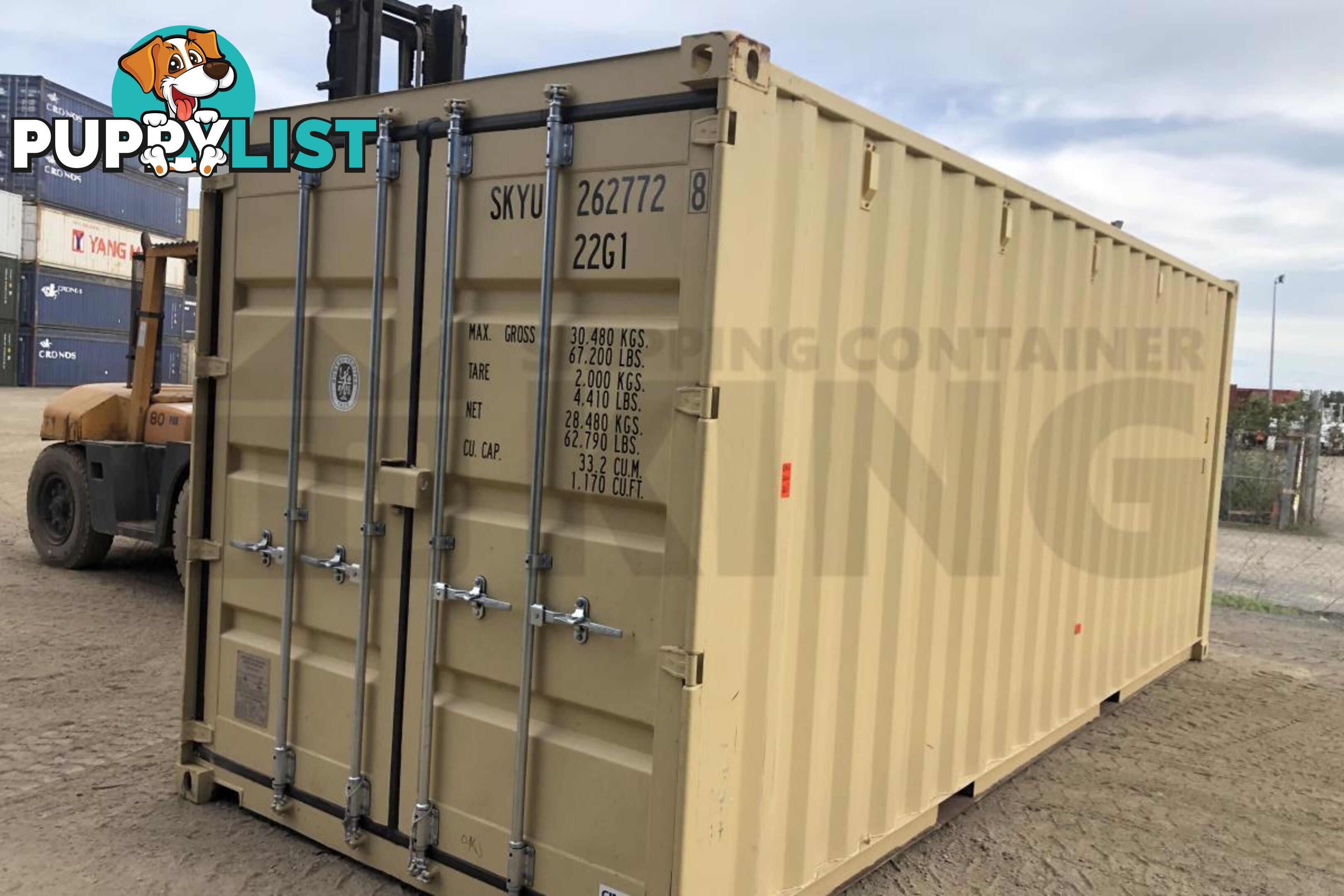 20' STANDARD HEIGHT SHIPPING CONTAINER - in Toowoomba