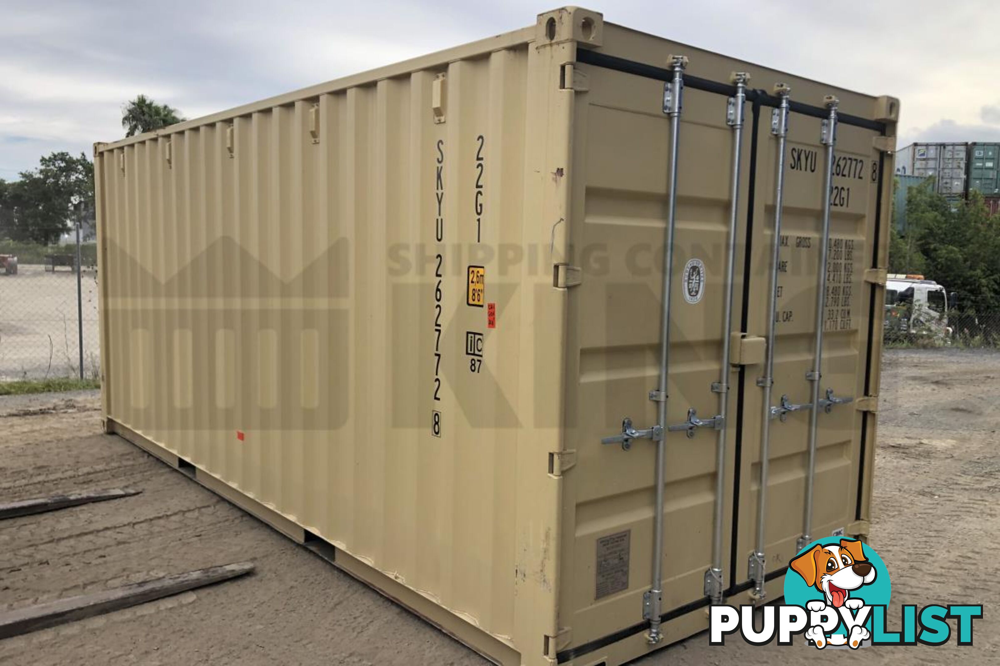 20' STANDARD HEIGHT SHIPPING CONTAINER - in Toowoomba