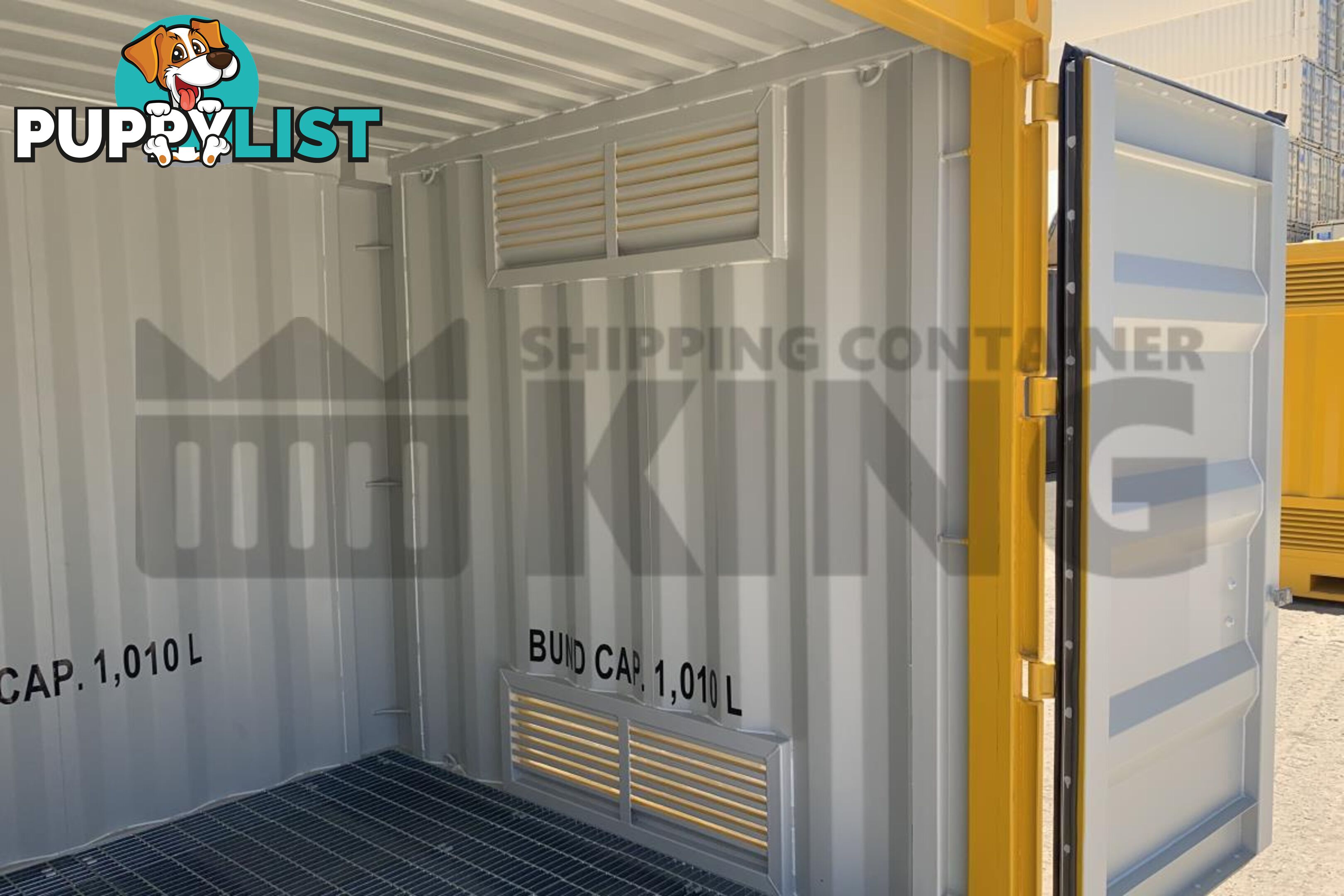 8' DANGEROUS GOODS SHIPPING CONTAINER (4 CORNER POST) - in Brisbane
