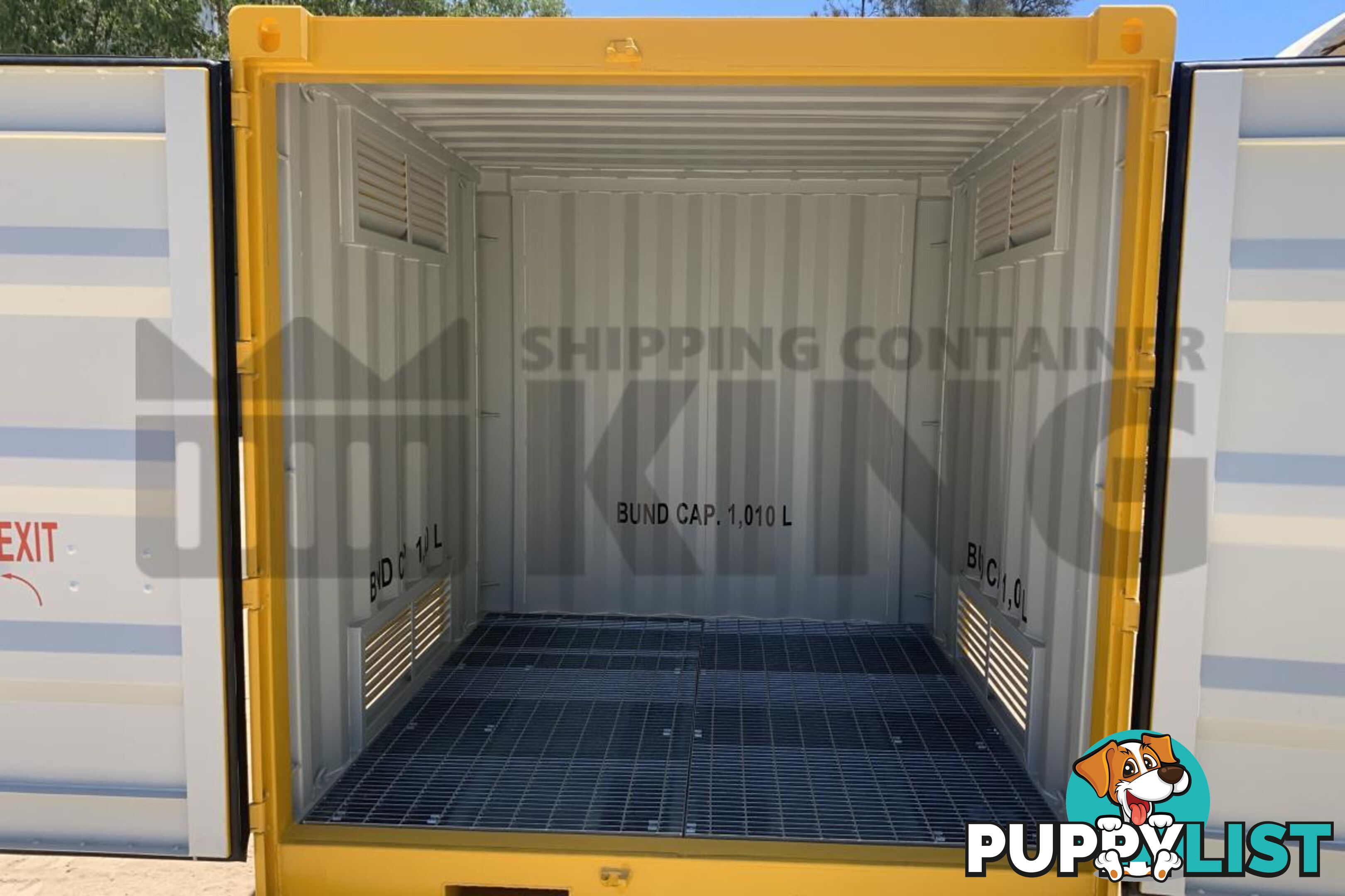 8' DANGEROUS GOODS SHIPPING CONTAINER (4 CORNER POST) - in Brisbane