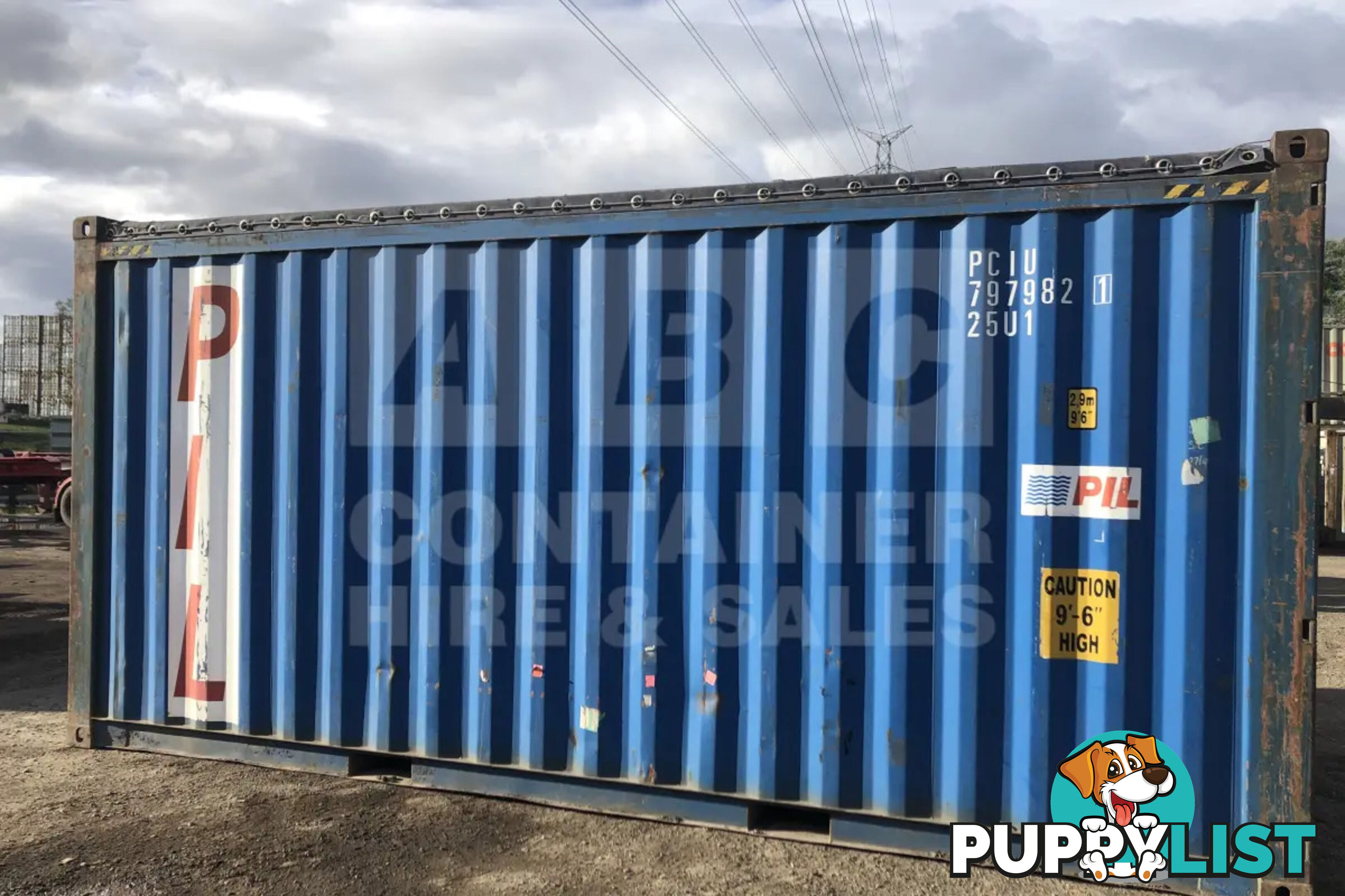 20' HIGH CUBE OPEN TOP SHIPPING CONTAINER (TARP AND BOWS)