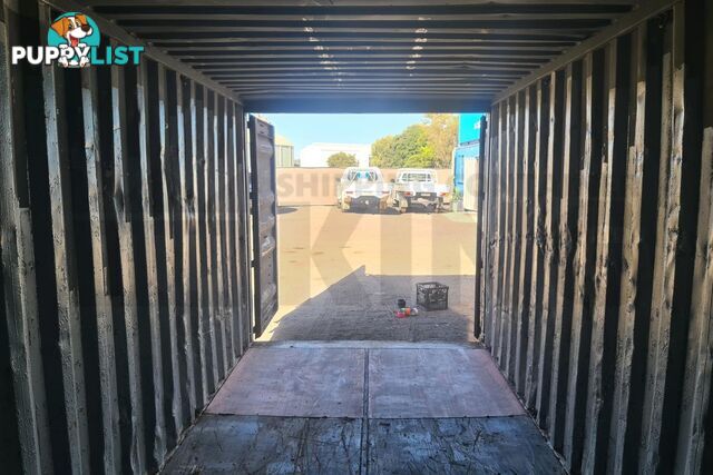 20' STANDARD HEIGHT SHIPPING CONTAINER - in Brisbane