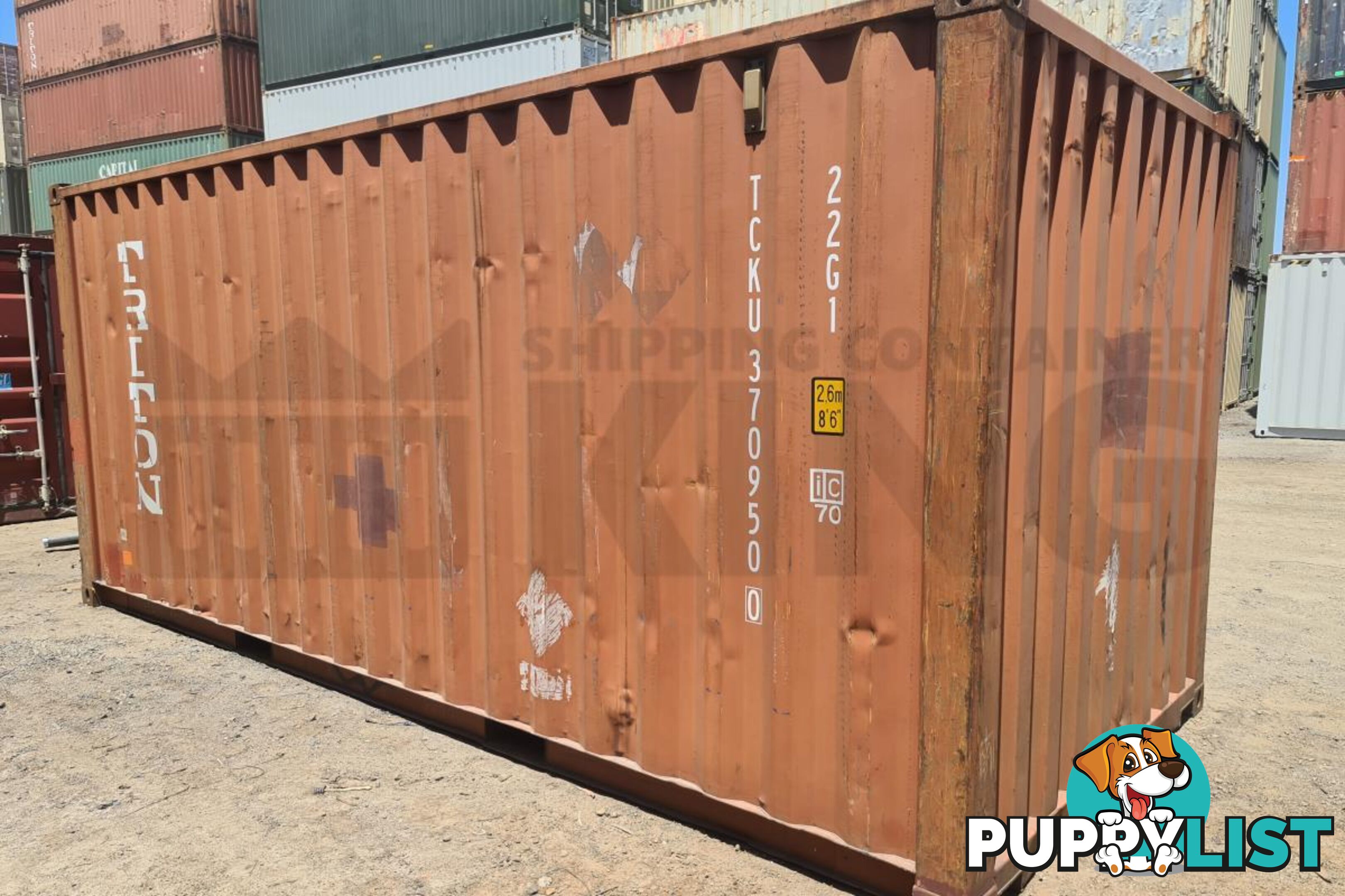 20' STANDARD HEIGHT SHIPPING CONTAINER - in Brisbane